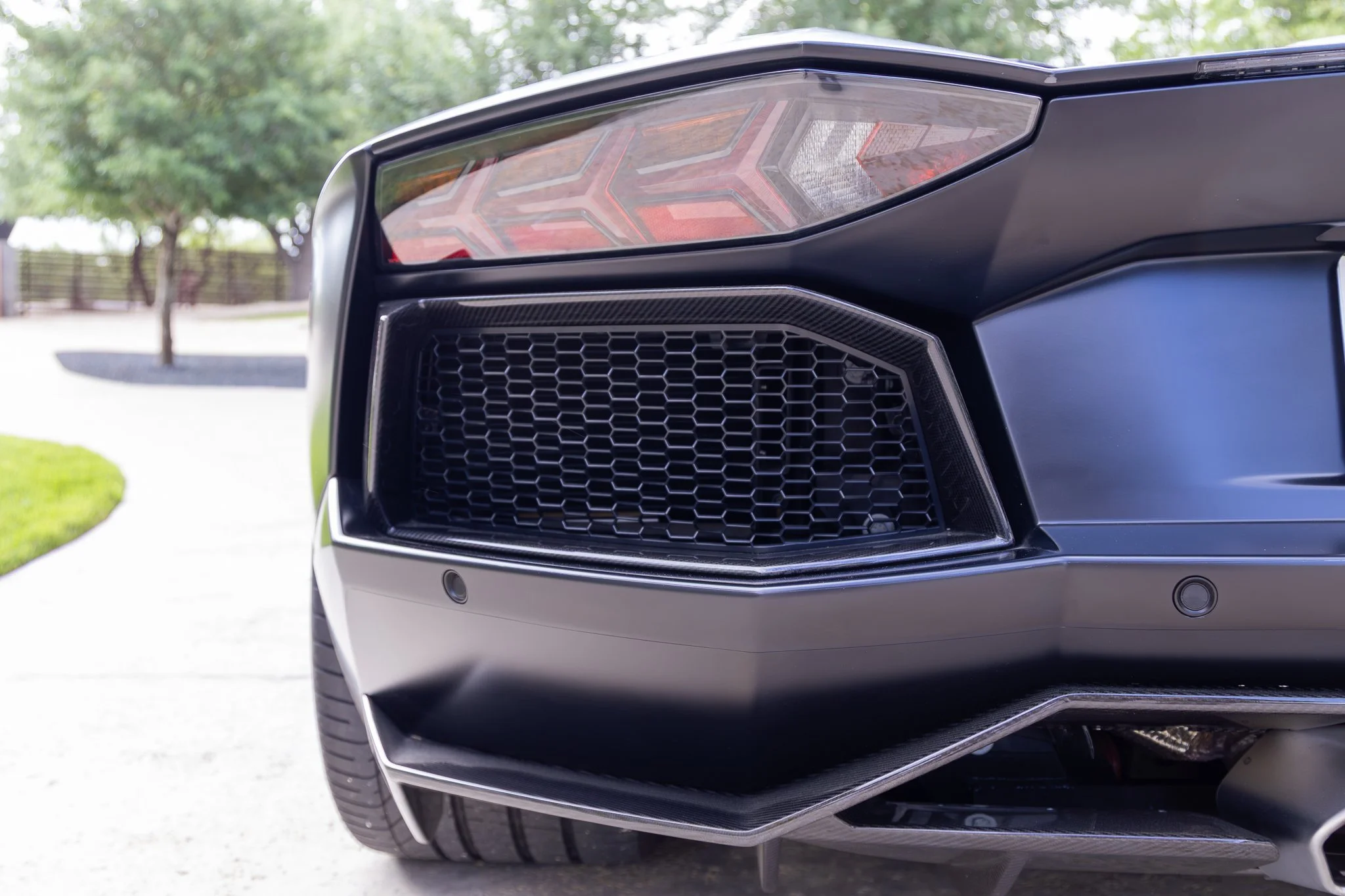 lamborghini aventador-76.jpg