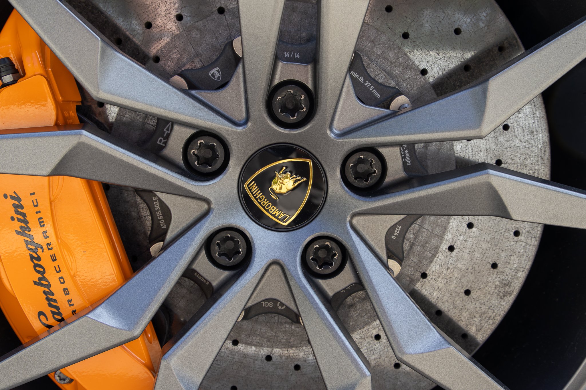 lamborghini aventador-112.jpg