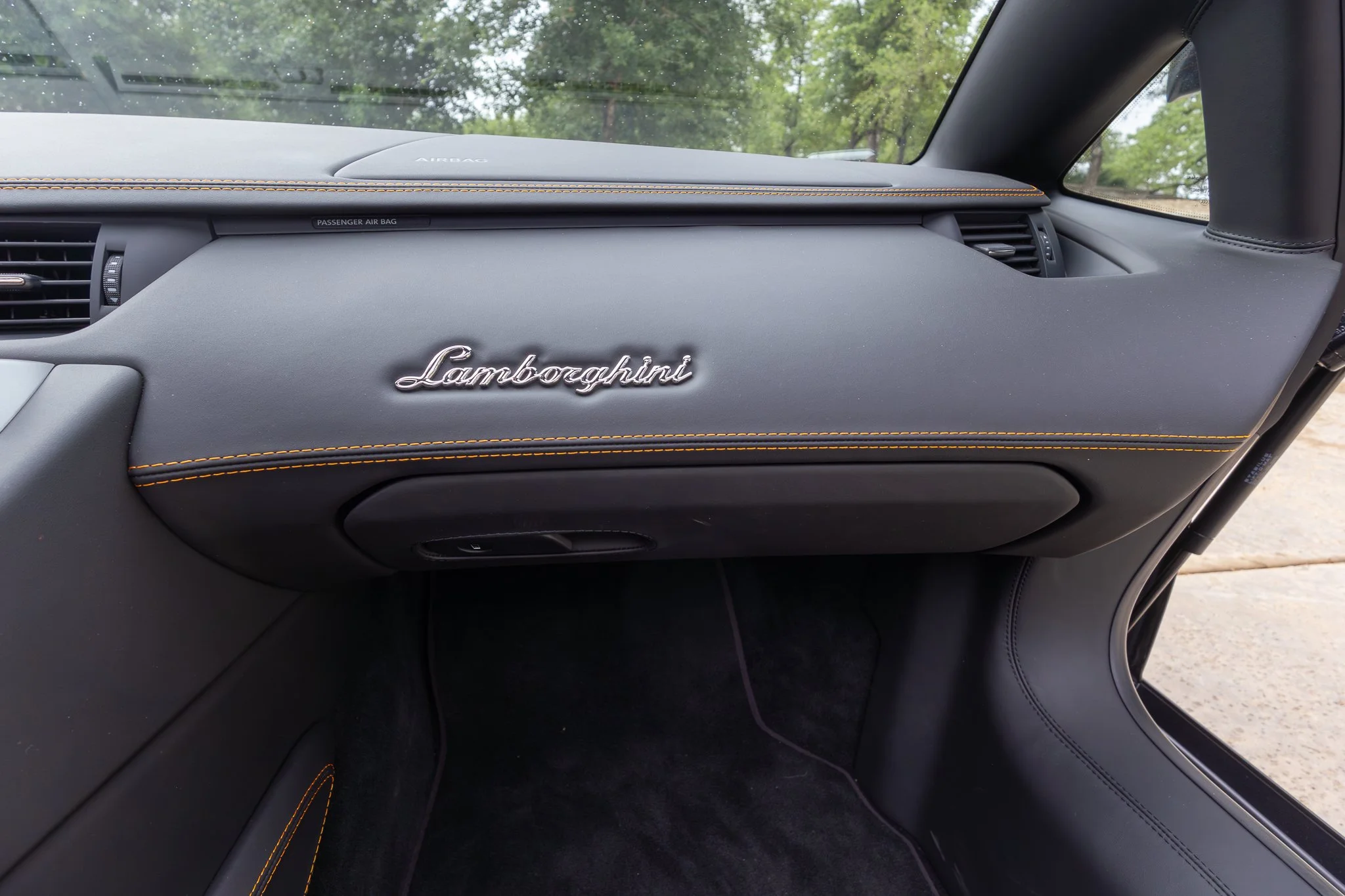 lamborghini aventador-165.jpg