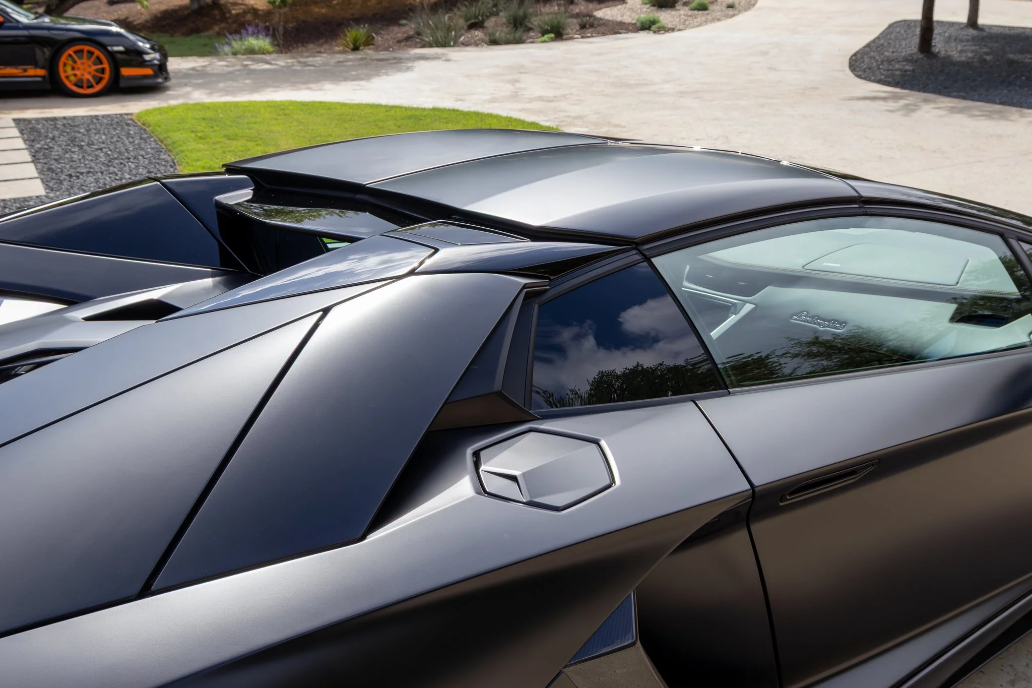 lamborghini aventador-43.jpg
