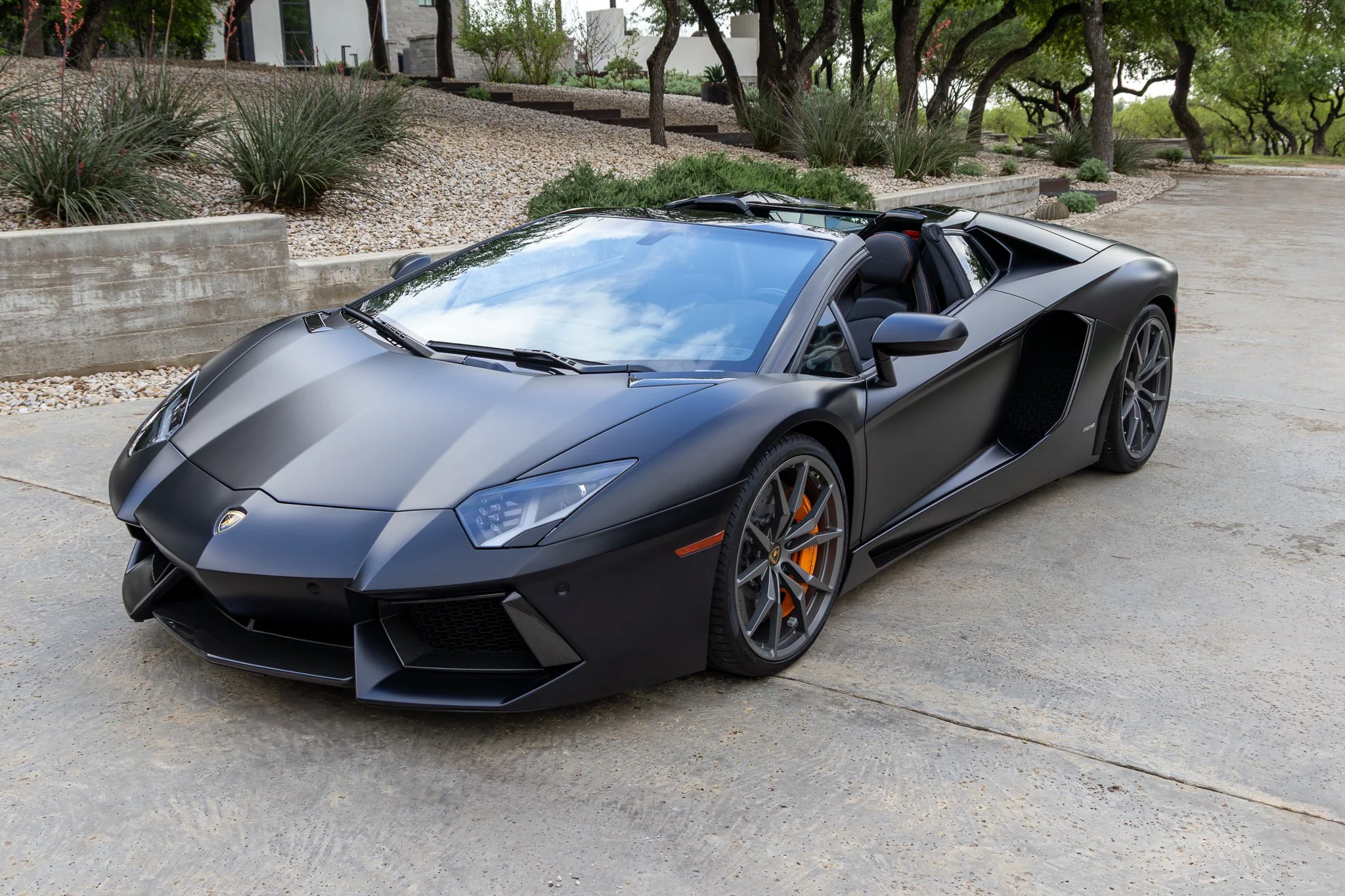 lamborghini aventador-9.jpg