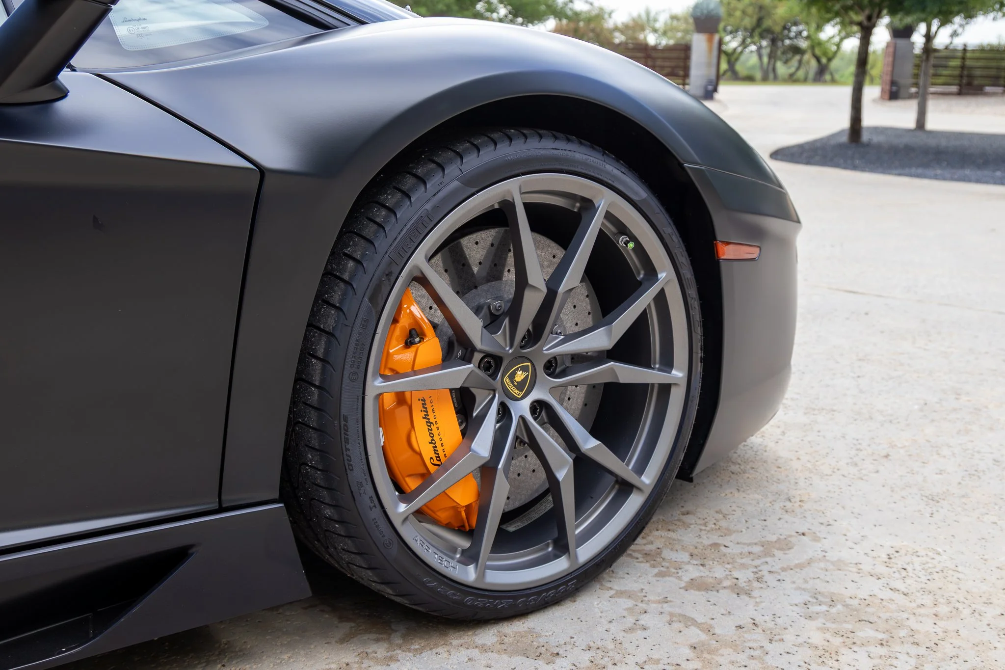 lamborghini aventador-62.jpg