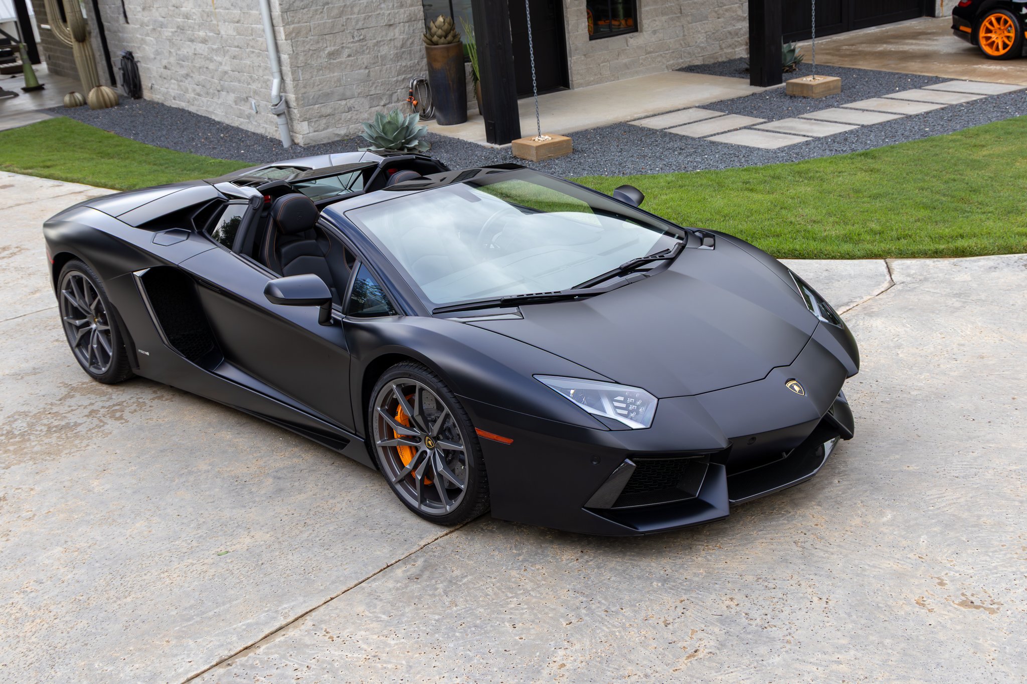 lamborghini aventador-16.jpg
