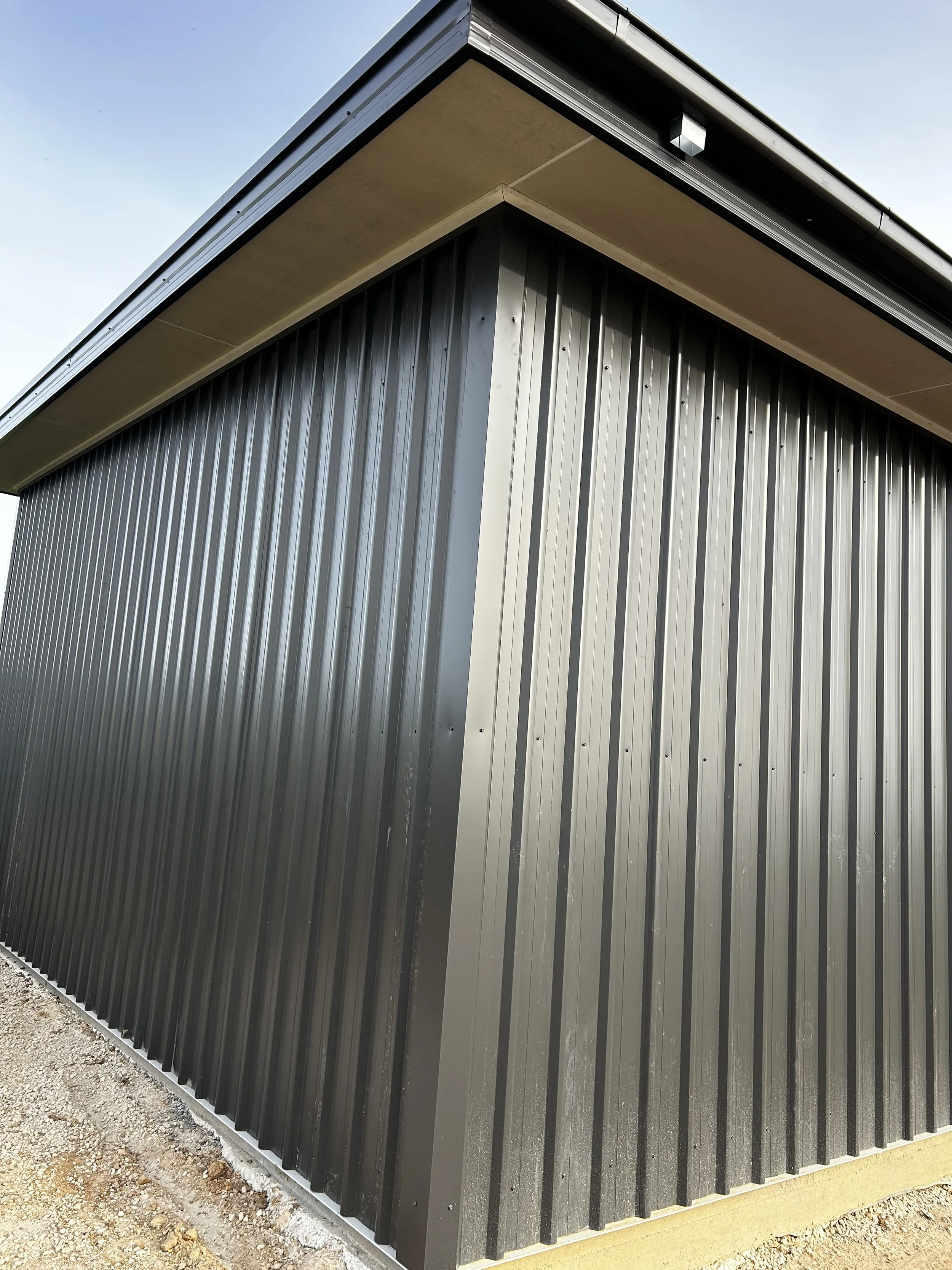 Eaves close up.jpg