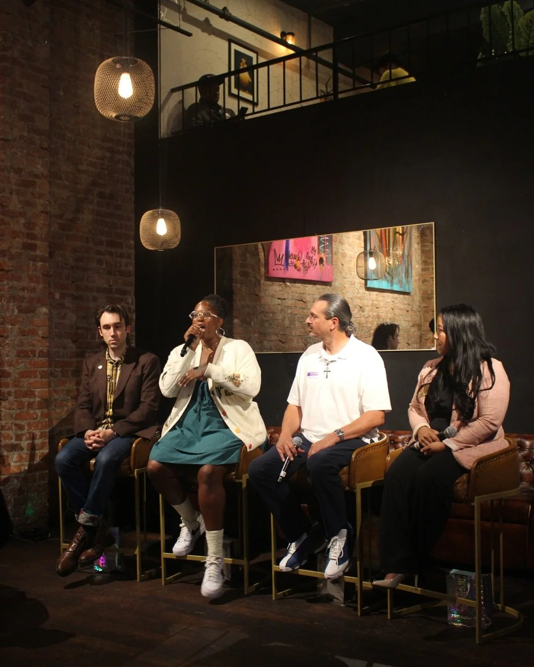 ✨We had an incredible time hosting our October Collaboration Mixer with R&amp;E Social Club (@relateandelevateclub)! ✨
我們非常開心同R&amp;E Social Club 一起舉辦了十月合作交流會

With great drinks and delicious bites from Mushin (@mushin.oak), we came together to share