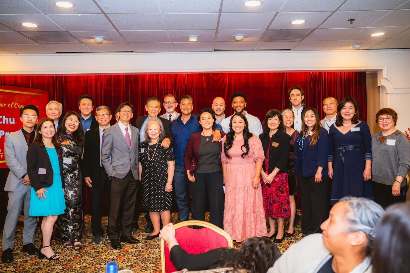 The Oakland Chinatown Chamber of Commerce sincerely thanks our sponsors, donors, attendees, volunteers, community partners, elected officials, and supporters for making the Chinatown 39th Spring Banquet a success!
With more than 300 guests in attenda