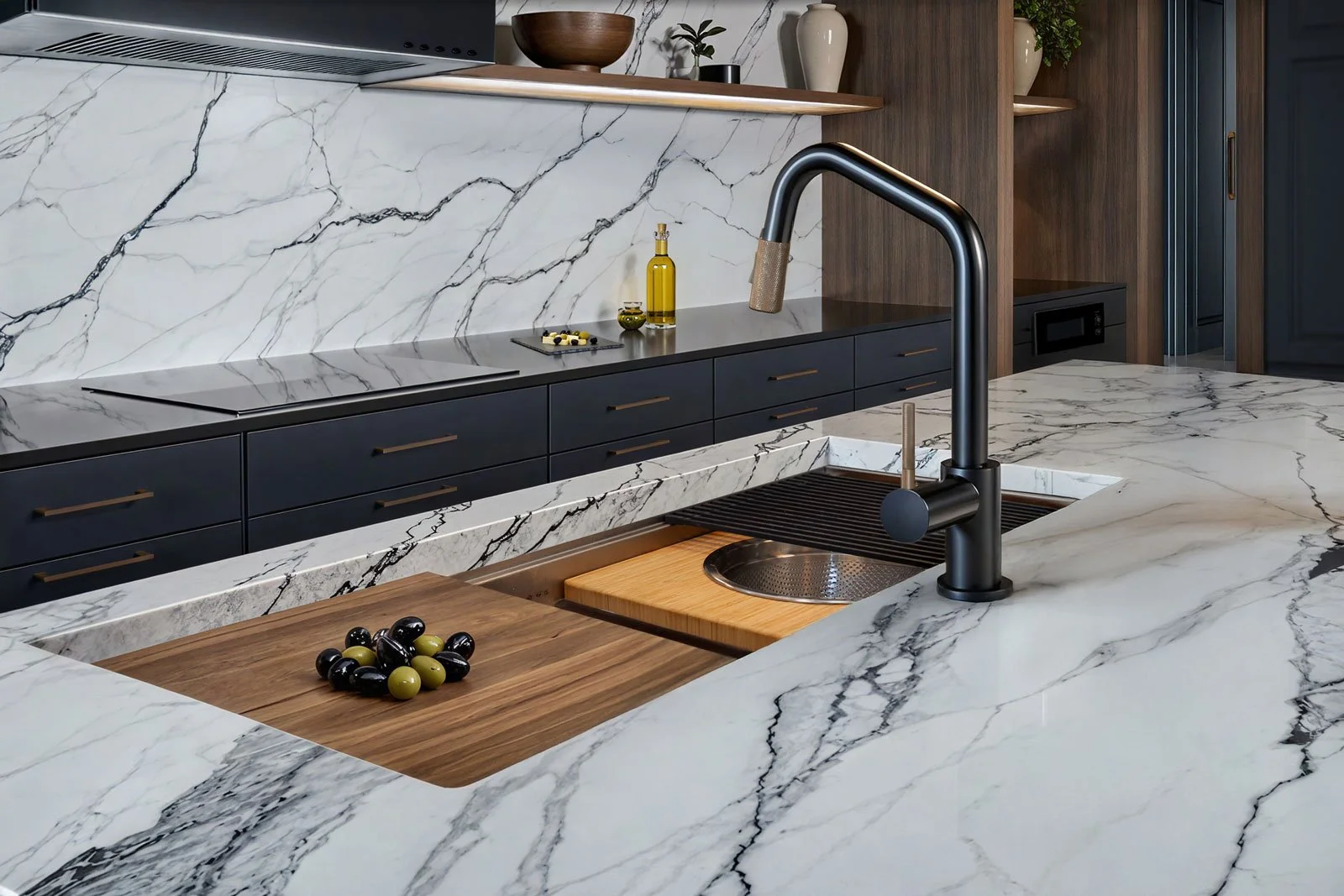 Double-sided workstation sink in island