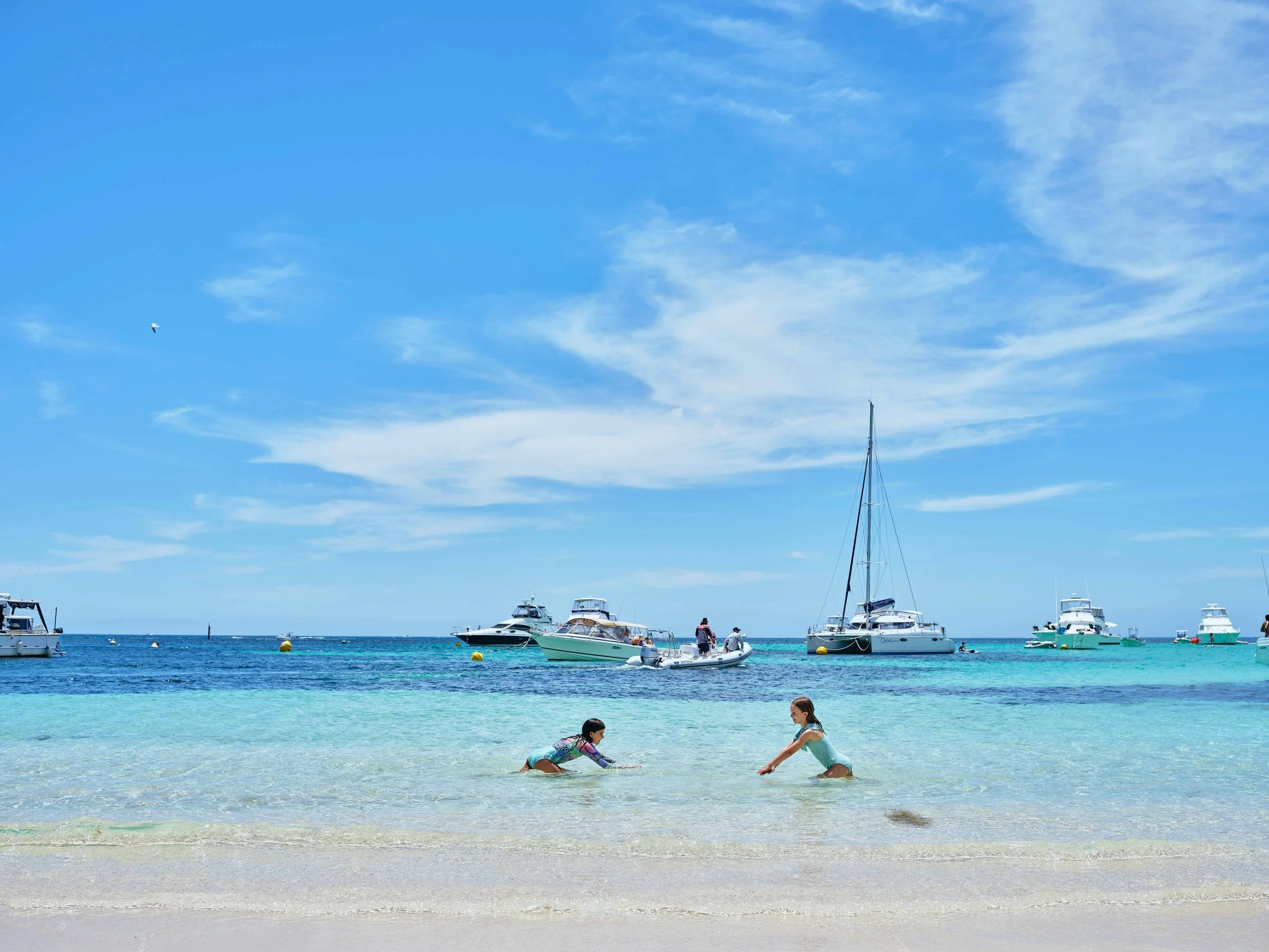 RIA-Rottnest-Longreach-Beach-Kids-Family-Boats-110139-MIN.jpg