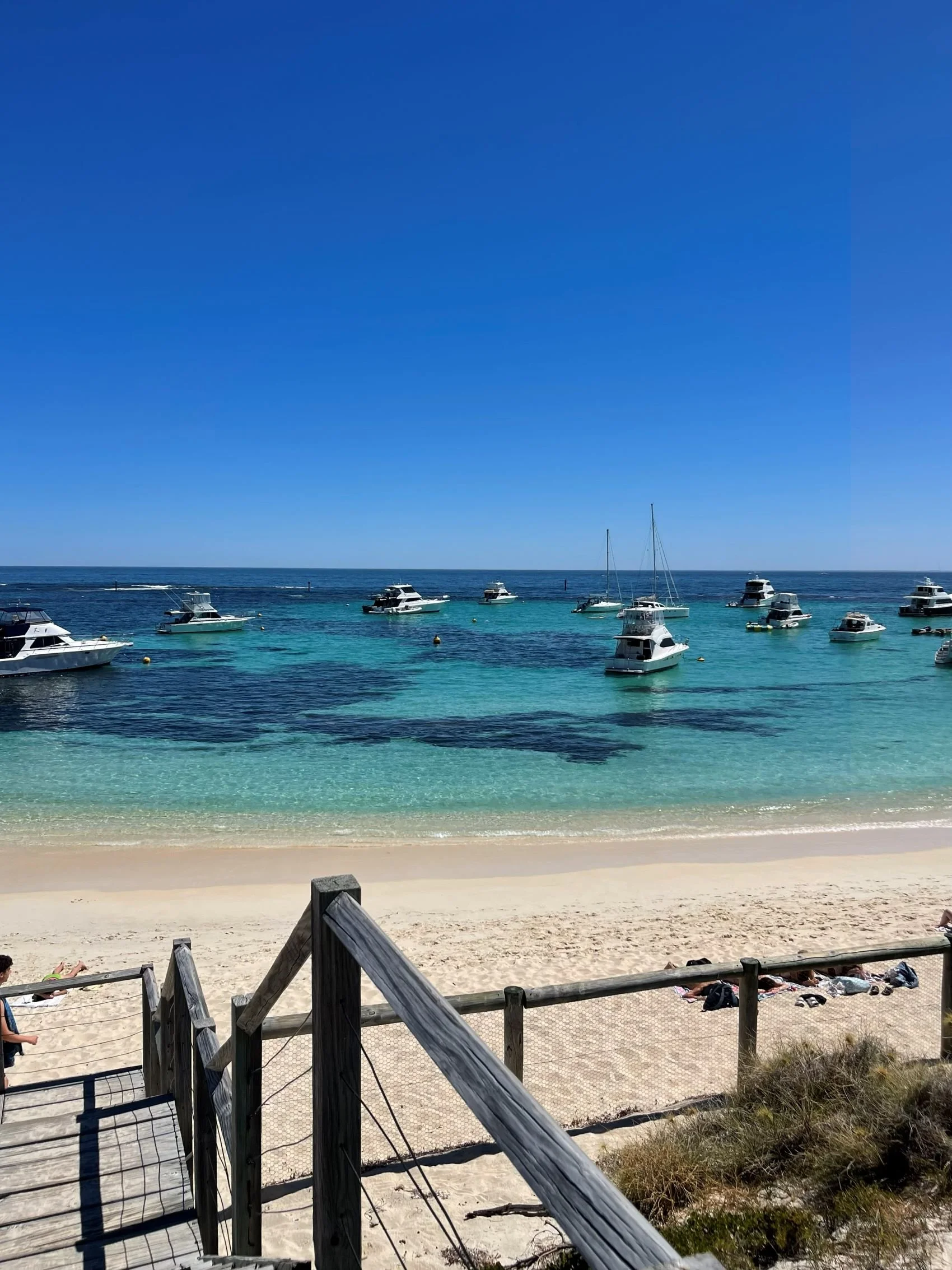 20251201_015815276_iOS-take 2-wr.jpg