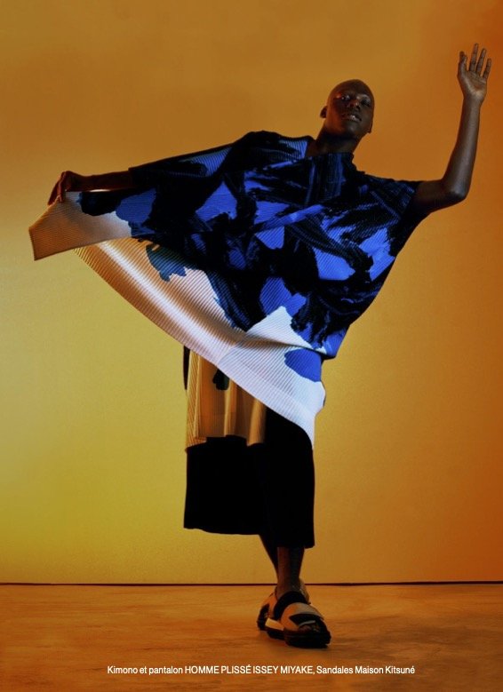 Style Trax 229 L'Homme Statue2.jpg