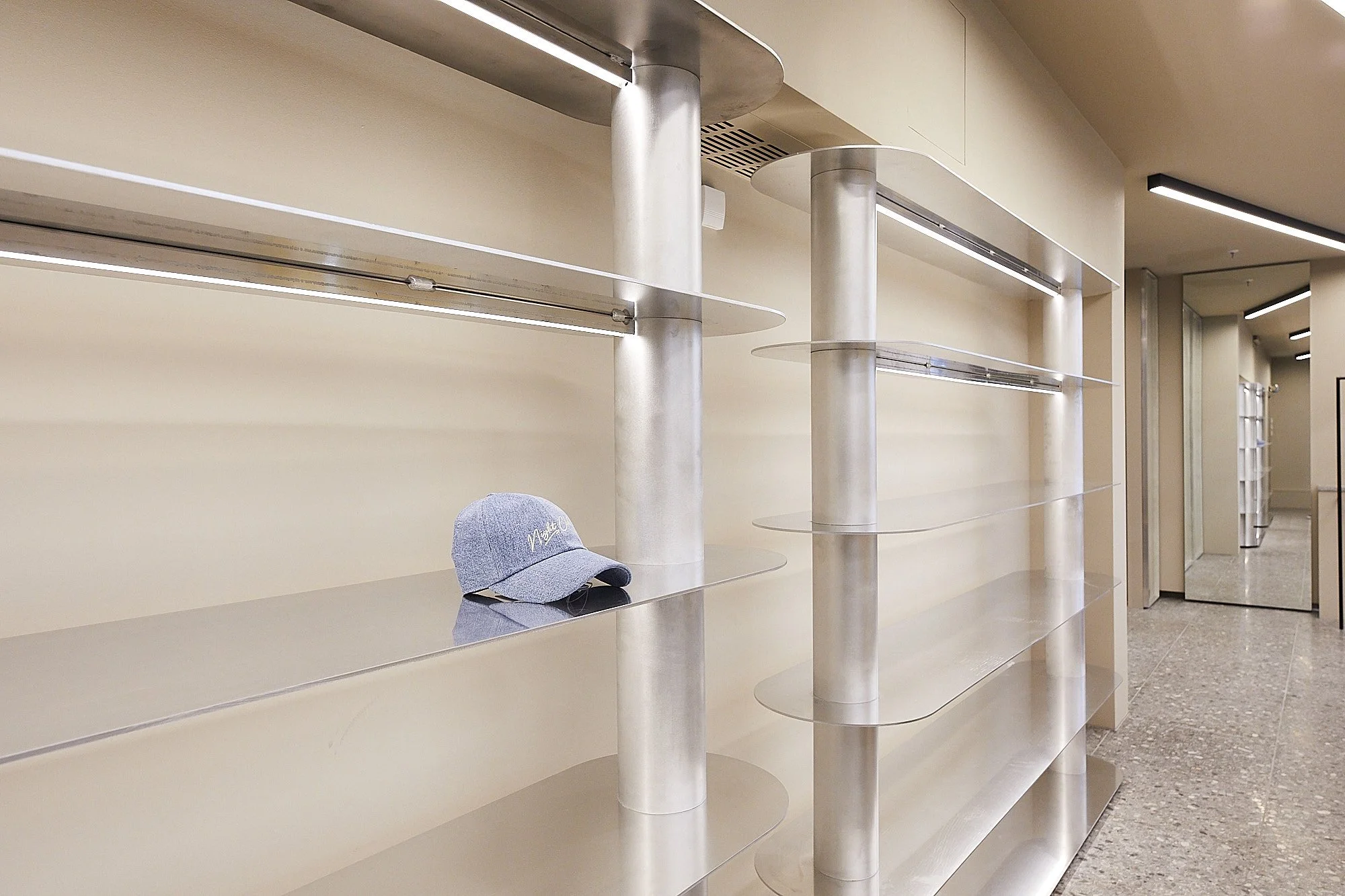 Ewa Giers Interiors Retail Closed Frankfurt55.jpg