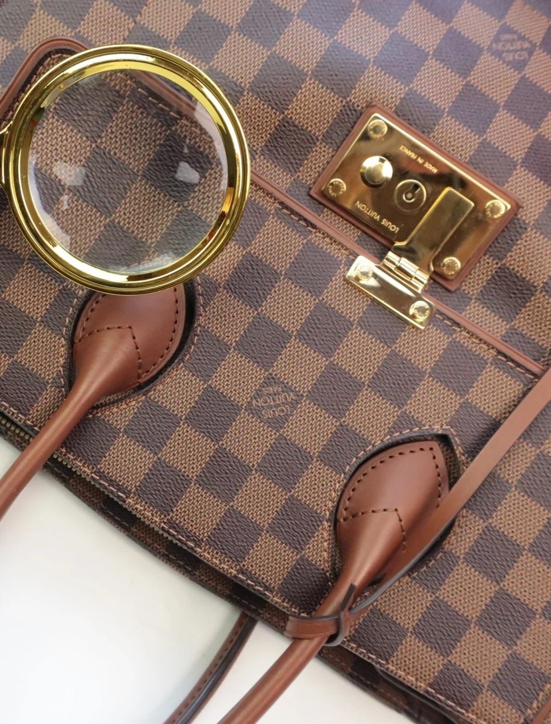 AUTHENTICATION-LOUISVUITTON-VONROSENTHAL.jpg