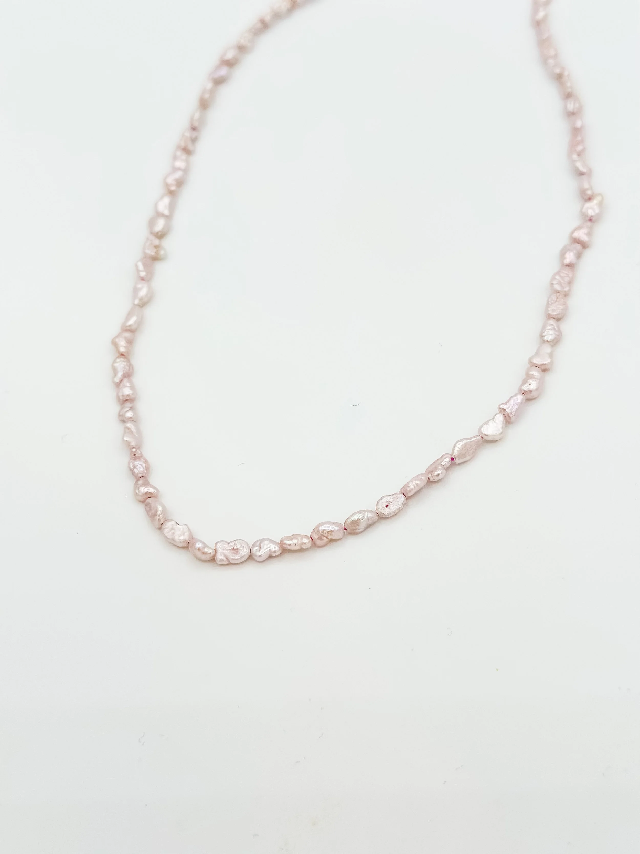 Baroque Pearl Necklace with 18K Gold Clasp – Timeless Luxury