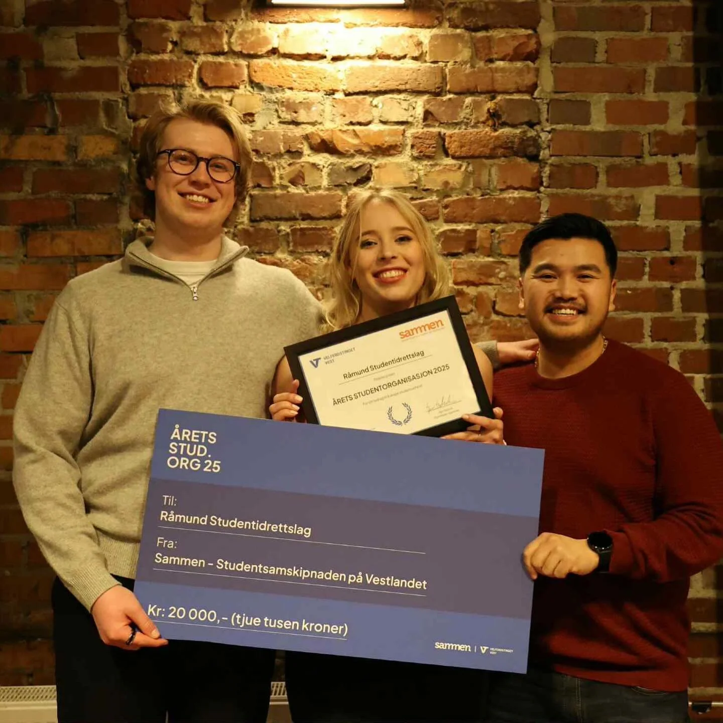 Denne helgen sendte vi 3 styremedlemmer til Bergen for &aring; delta p&aring; &aring;rets studentlivskonferanse! Amalie (leder), Khiem (nestleder) og Torstein (&oslash;konomi) har deltatt p&aring; mange uliker bolker som passer for engasjerte student