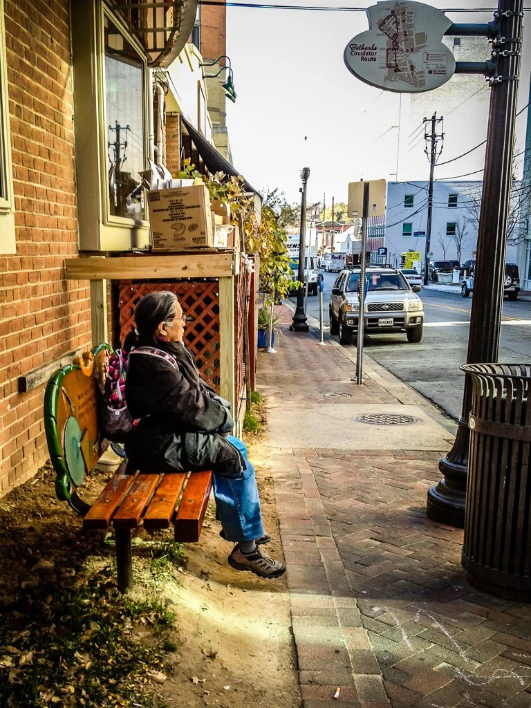 waiting-for-the-bus-331-366_8221794717_o.jpg
