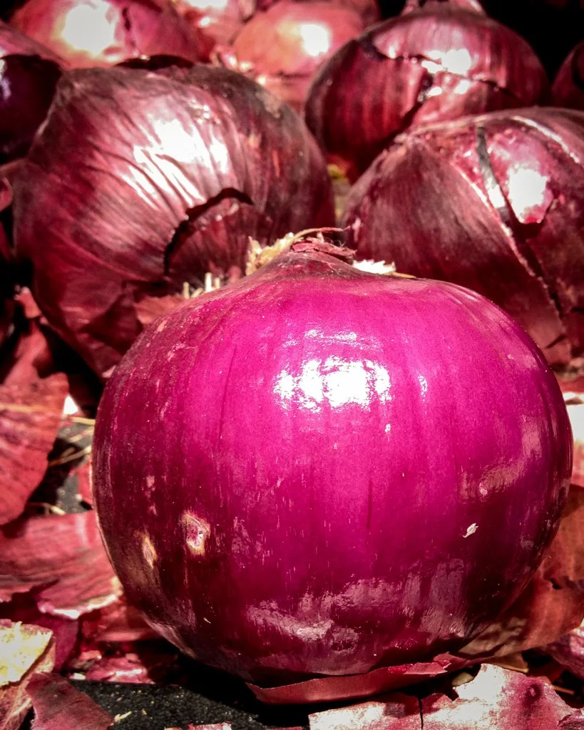 red-onions-330-366_8219243368_o.jpg