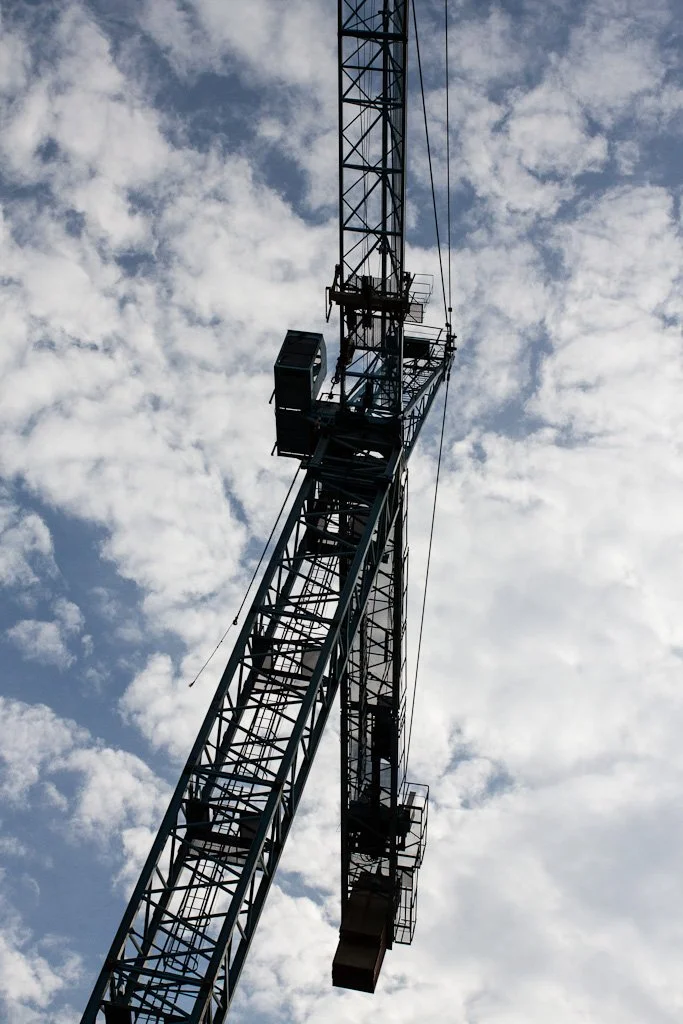 sky-crane-270-366_8028071794_o.jpg