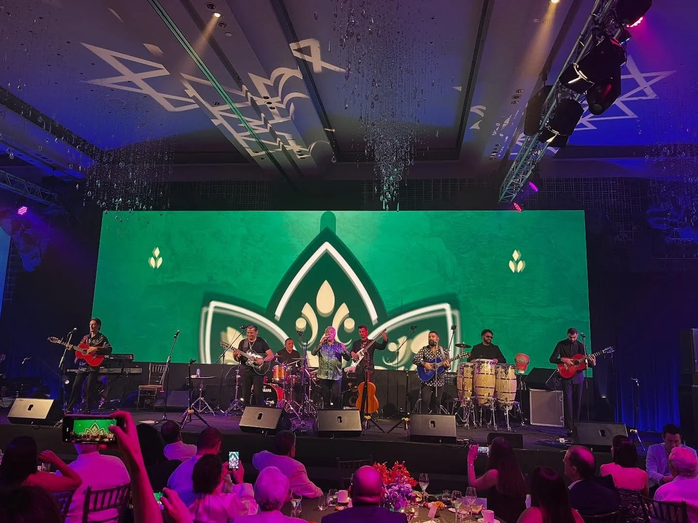 ⭐️ Amazing private event in Bangkok (Thailand) with the famous Gipsy Kings ⭐️ we specialize in crafting tailor-made artistic and entertainment experiences ⭐️

⭐️ Promusic Bcn : best entertainment and production for your event since 2003⭐️worldwide🌍

