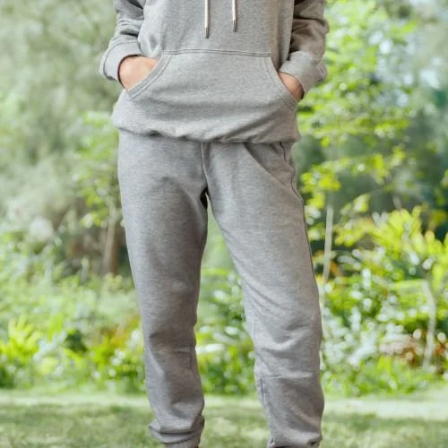 Who Are You When Nobody's Watching? Showing Up as Your Full Self with Michelle J. Howe