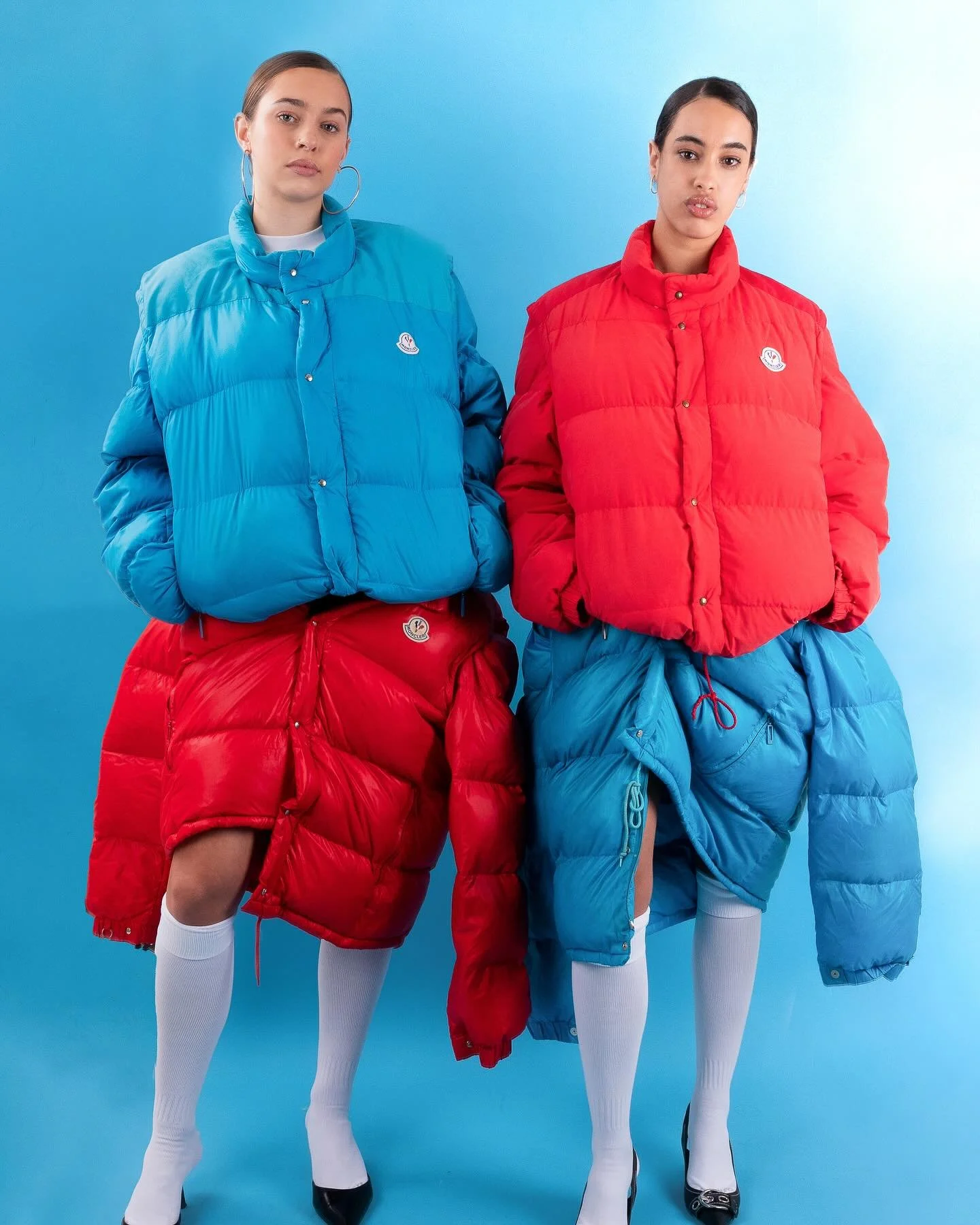 THE MONCLER EDIT 

More images from the shoot for  @28vintage 
With @moncler vintage puffers worn by @blainmaria_ @heidizack_ 

Creative direction &amp; styling @hanoliver_ @ele.najacob 
Shot in @hopestudioss