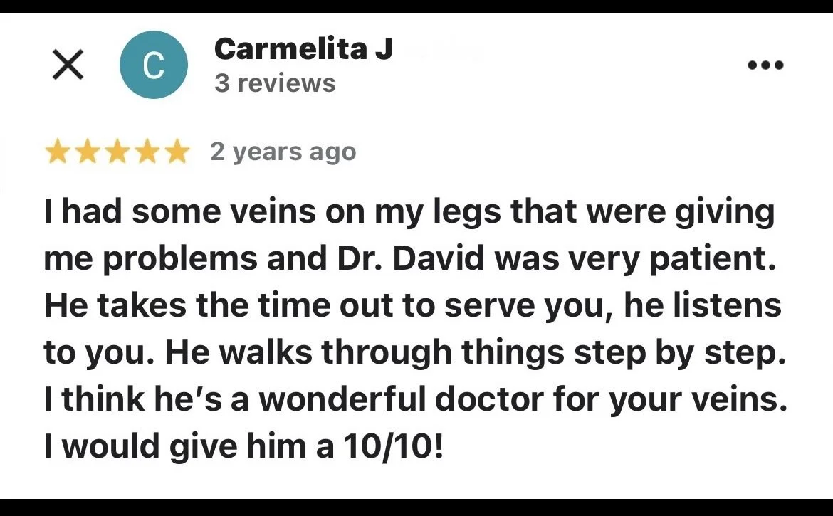Five-star patient review, describing positive experience with the doctor's care and professionalism in the treatment of varicose veins.