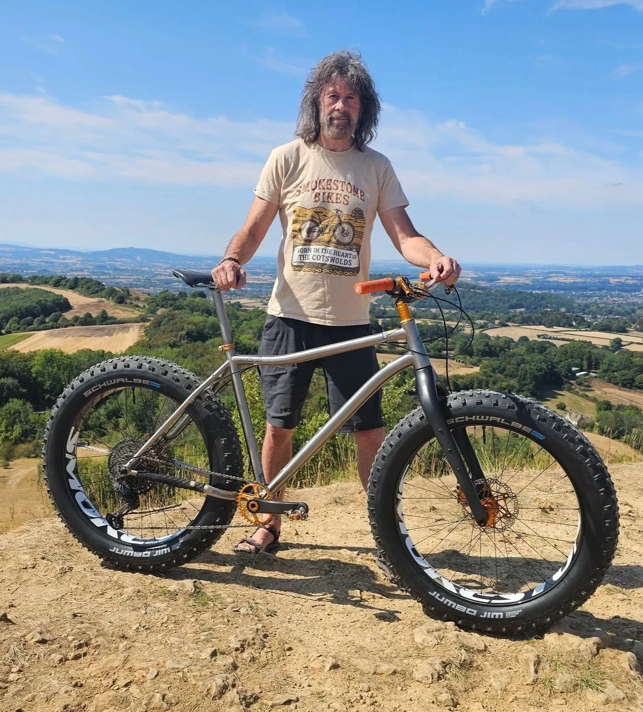 Graham with the Smokestone BowTi titanium fat bike
