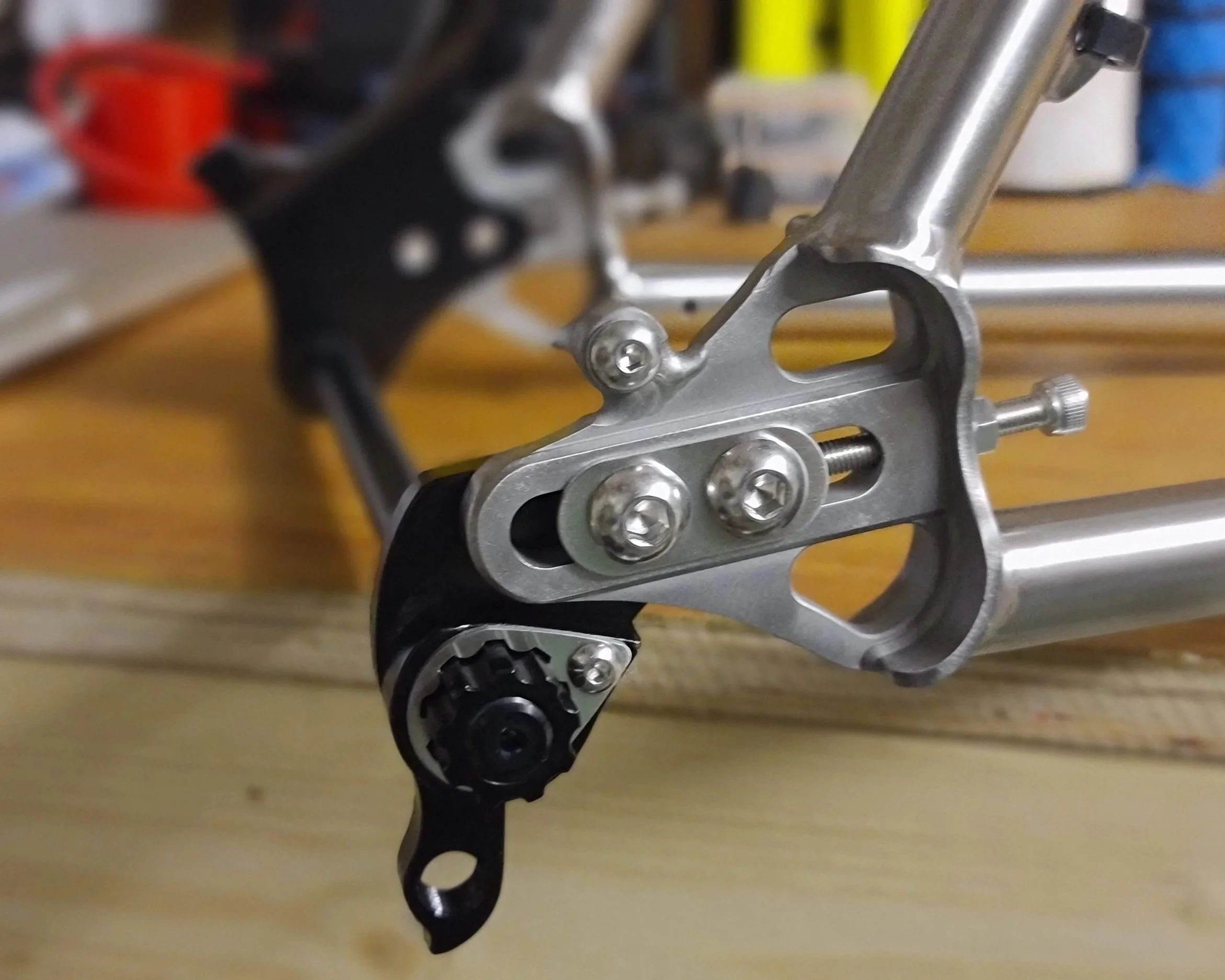 Smokestone Mr Harry sliding rear dropout option