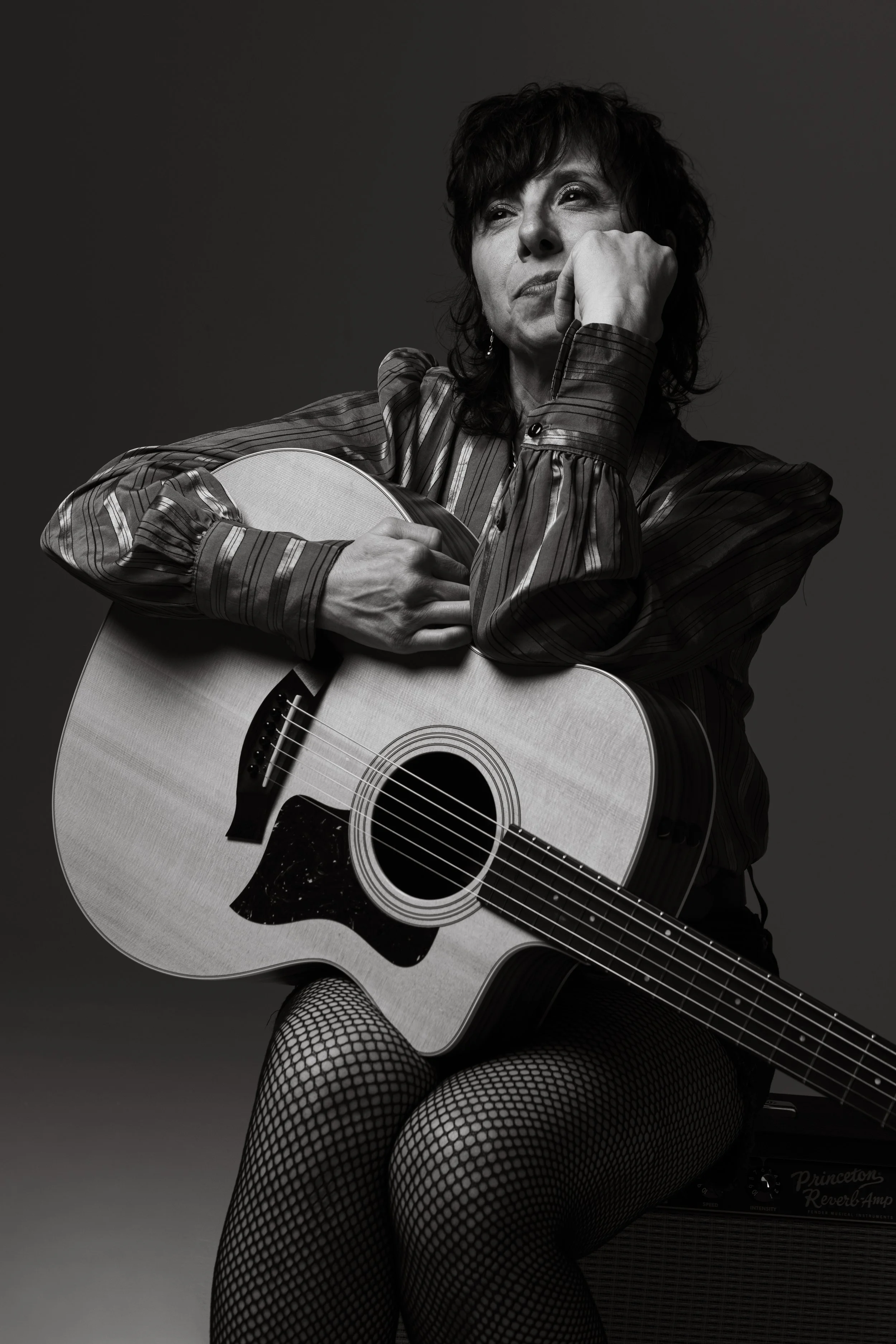 Bn'W acoustic - Cai photoshoot 11.22.25.jpg