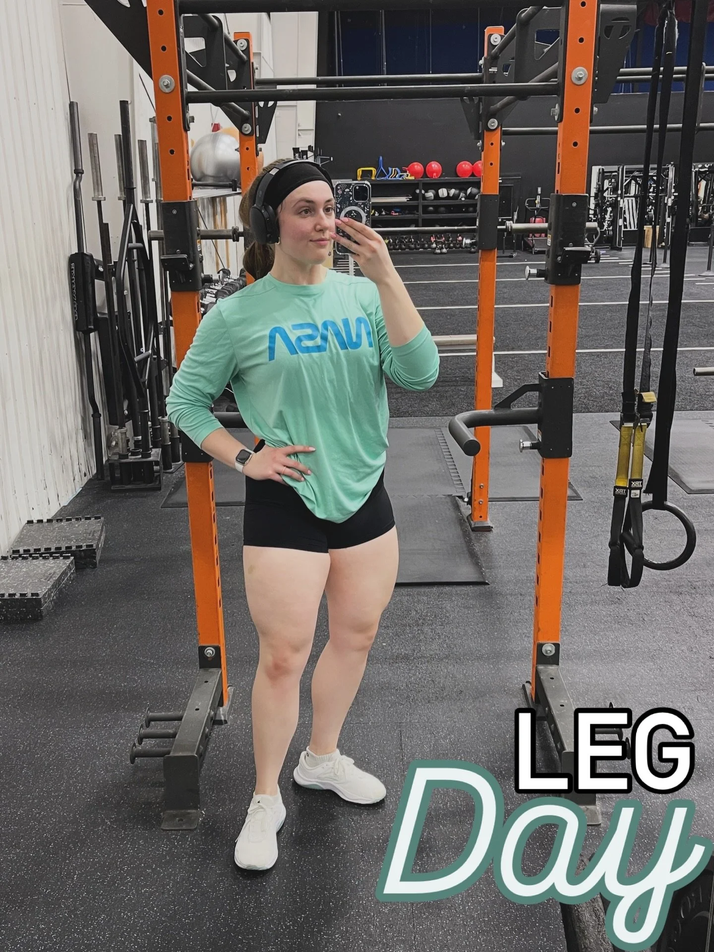 Don&rsquo;t skip out on leg day 🫵🏻

#legday #gympump #gympost #gymgirl #fitnessmotivation
