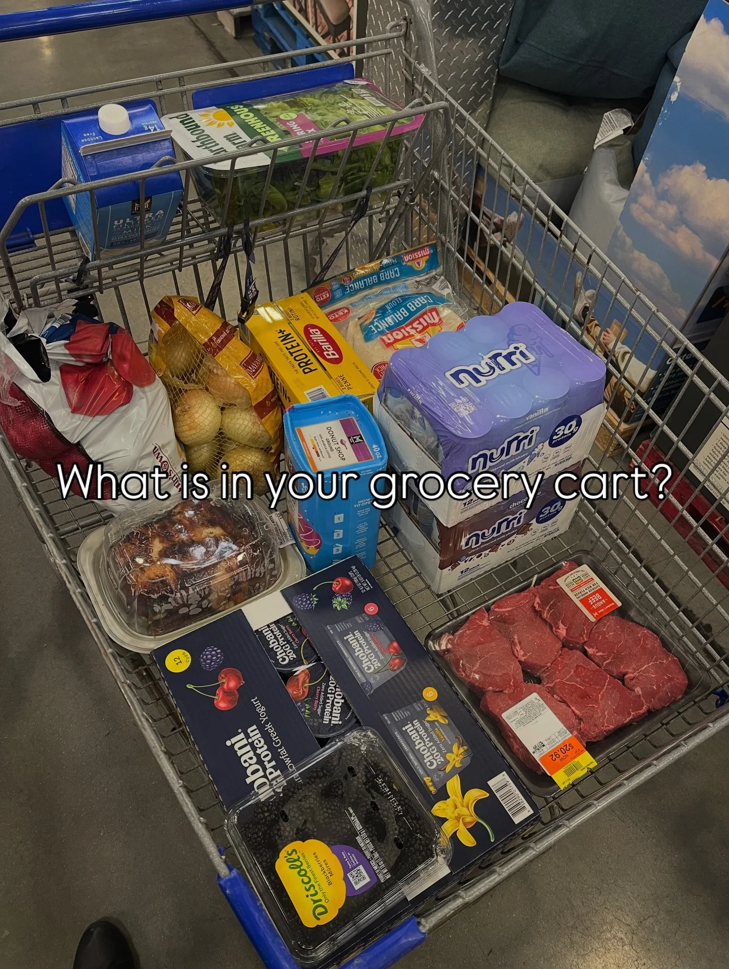 What&rsquo;s in your grocery cart each week?👀

🍑🫐🥚🫑🥦🥩🍚

👉🏻Each week should include;

Lean proteins-sirloin, fish, shrimp, shakes, egg whites

Fibrous foods-berries, oats, potatoes, whole grains, veggies

Fresh dairy/healthy fats-cheese, mil