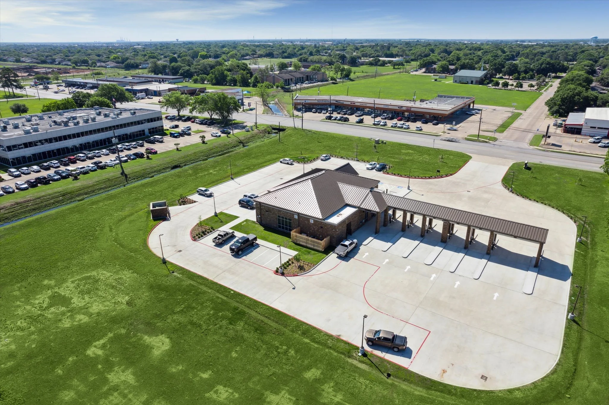 03-Avenue I 3801 Aerials 03.jpg