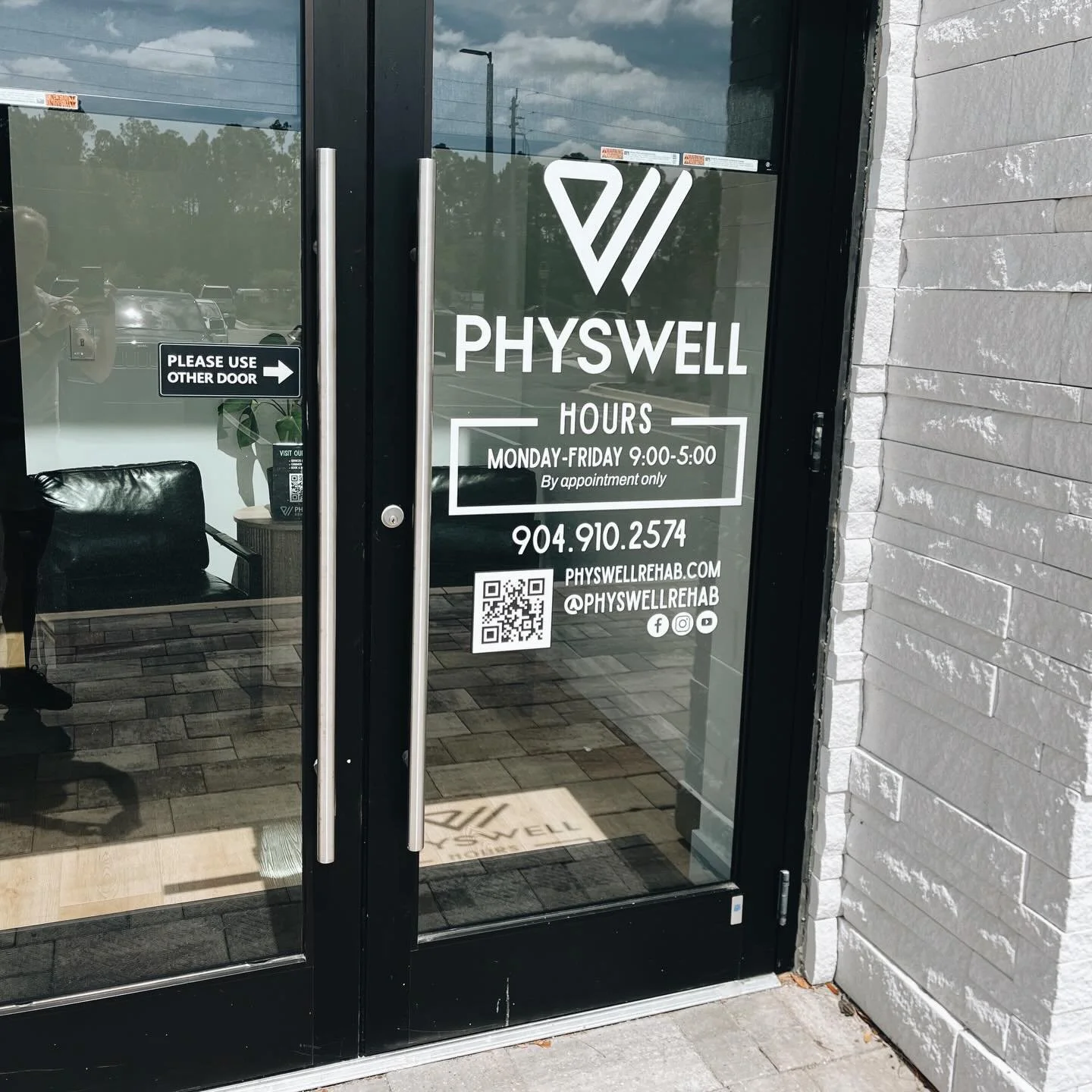 We finally put a ring on it. Come see us at our new location! 10580 US1 North unit 410. 

Thanks to @201wrap for hooking it up!