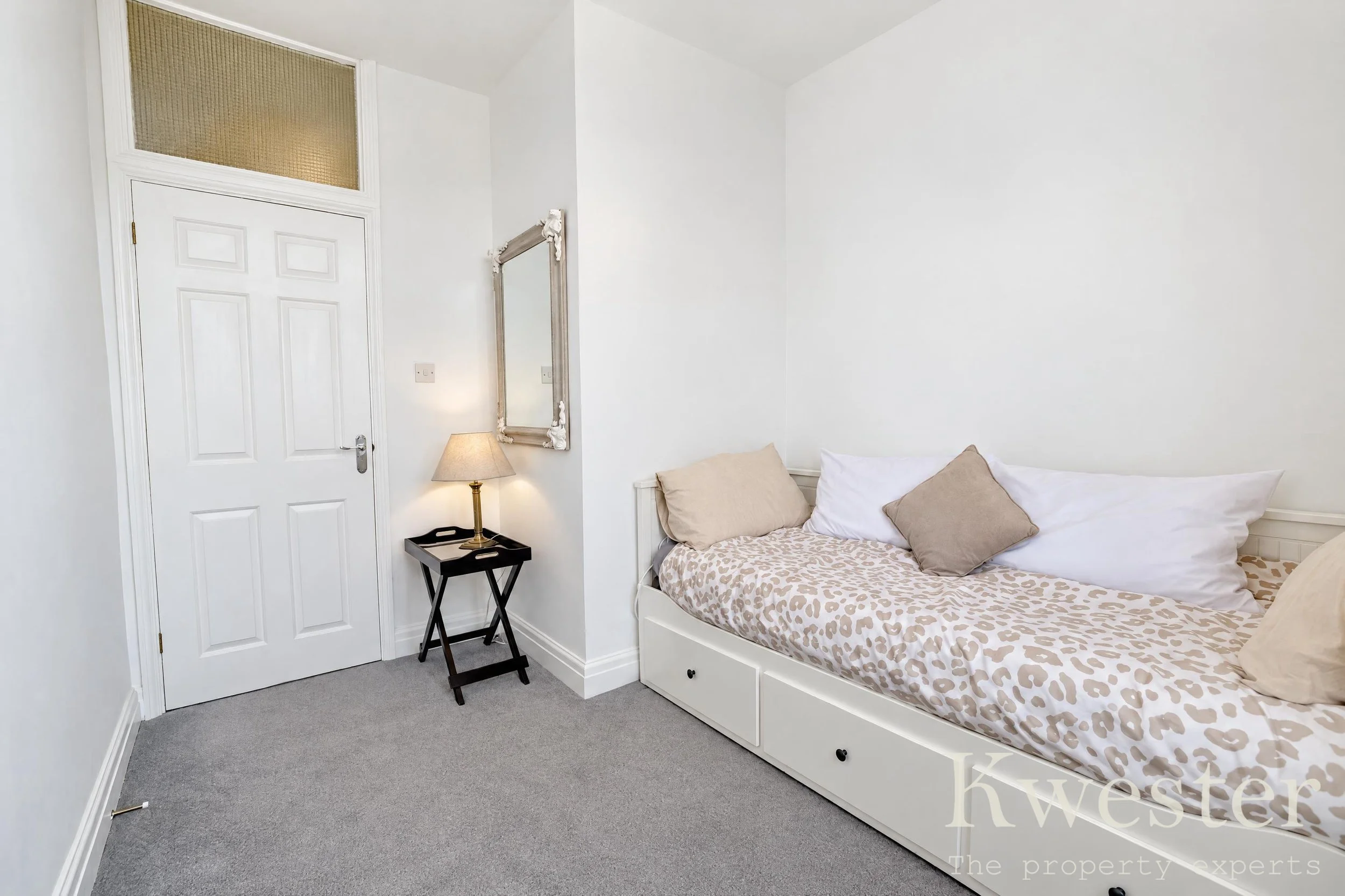 TPM20 - Bedroom (watermarked).jpg