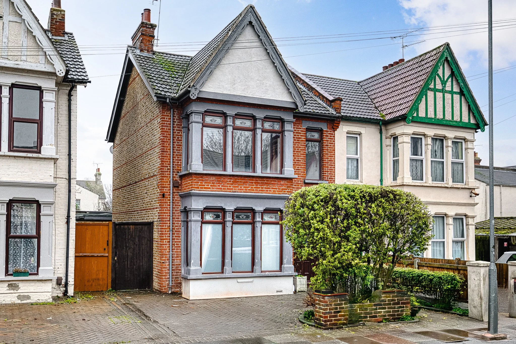 Valkyrie Road, Westcliff on Sea, Essex, SS0 8AP