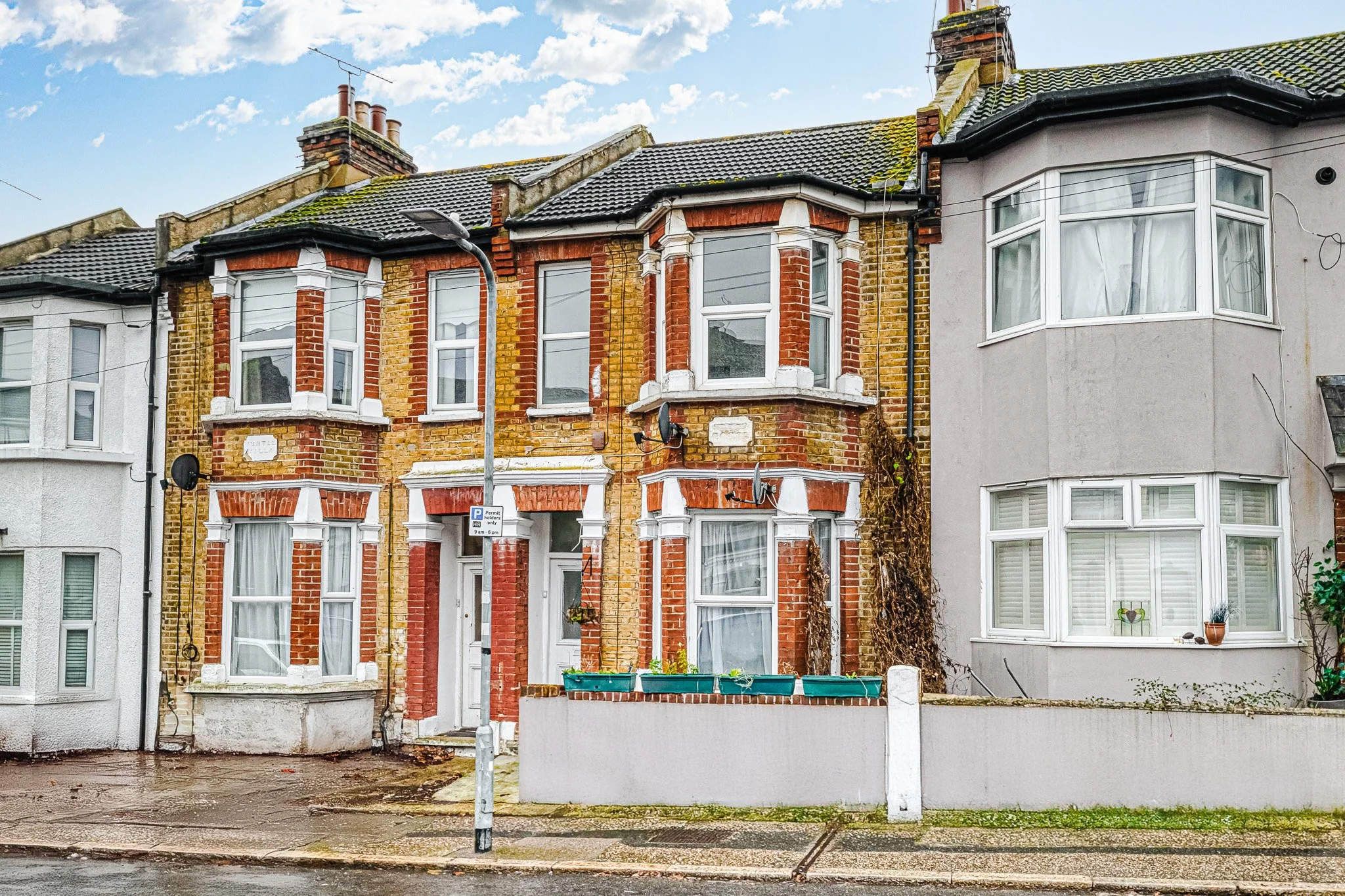 TO LET - Pleasant Road, Southend on Sea, SS1