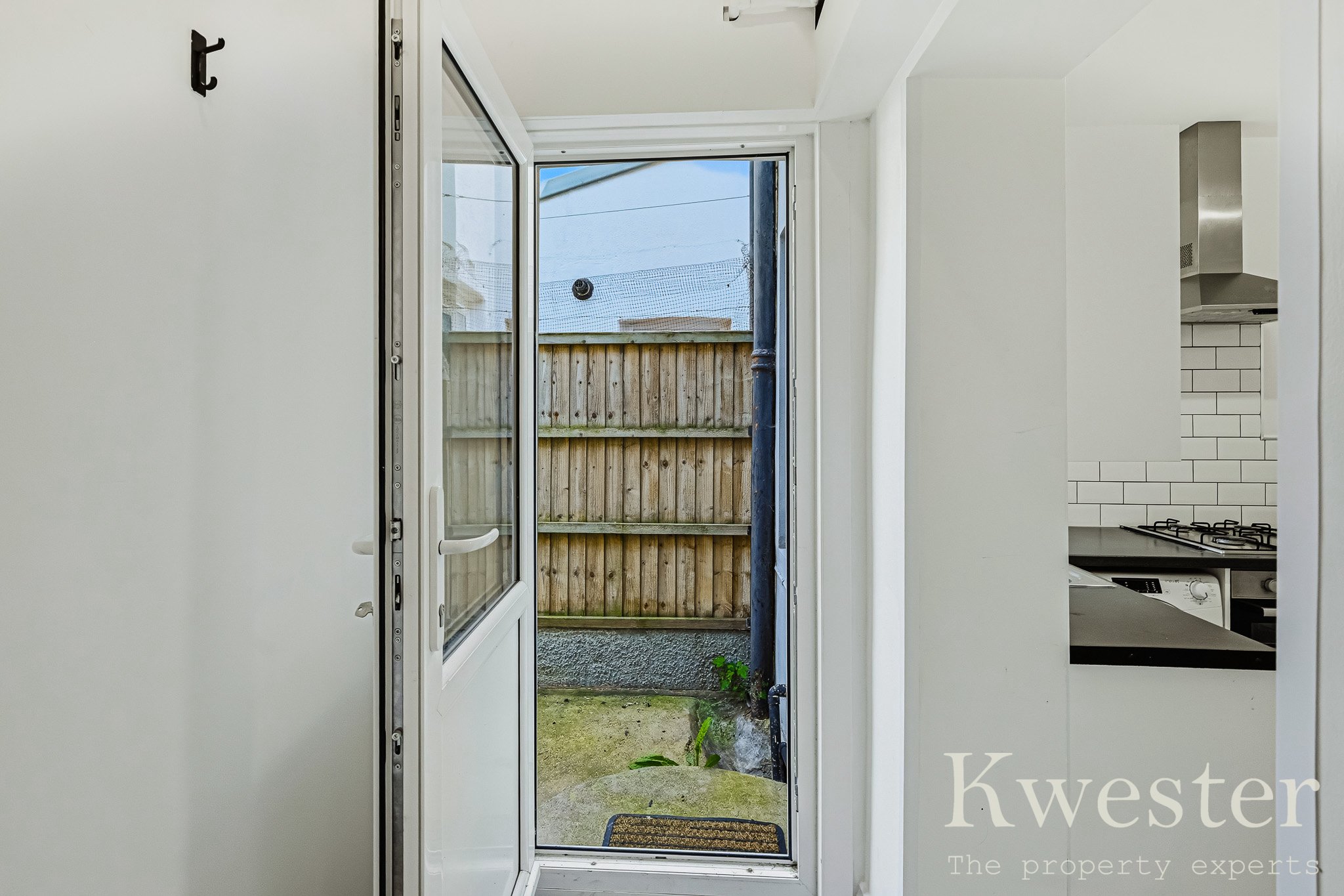 171A8670-watermarked.jpg