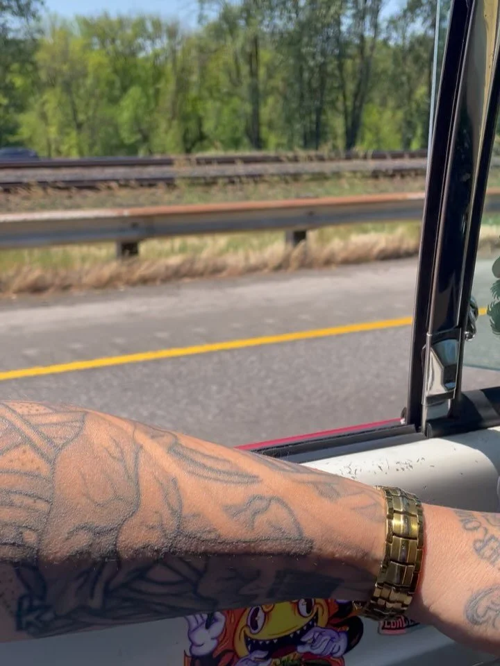 THE DREAM ROLLLLLL!!!!! What a wild weekend. This post is to explain how much I love my crew. It feels like we have been best friends forever. It was incredible! Vanning, biking, caravaning, stitching lots and lots of stitching, leather and more leat