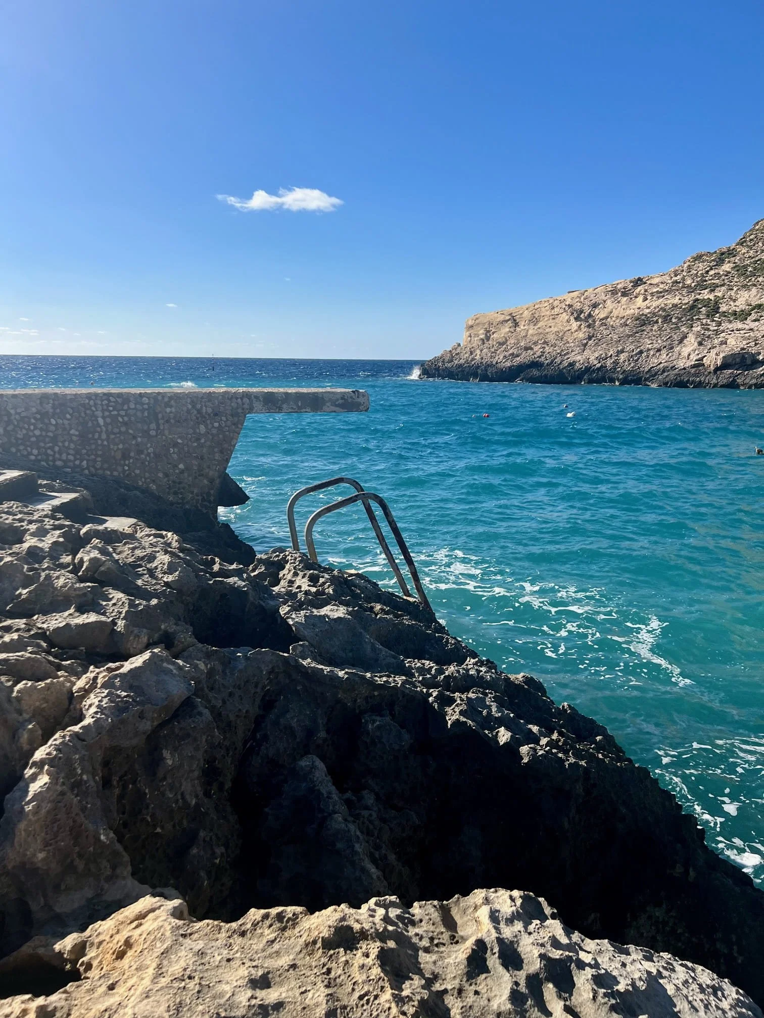 swimming-ladder-diving-board-xlendi-bay.jpg