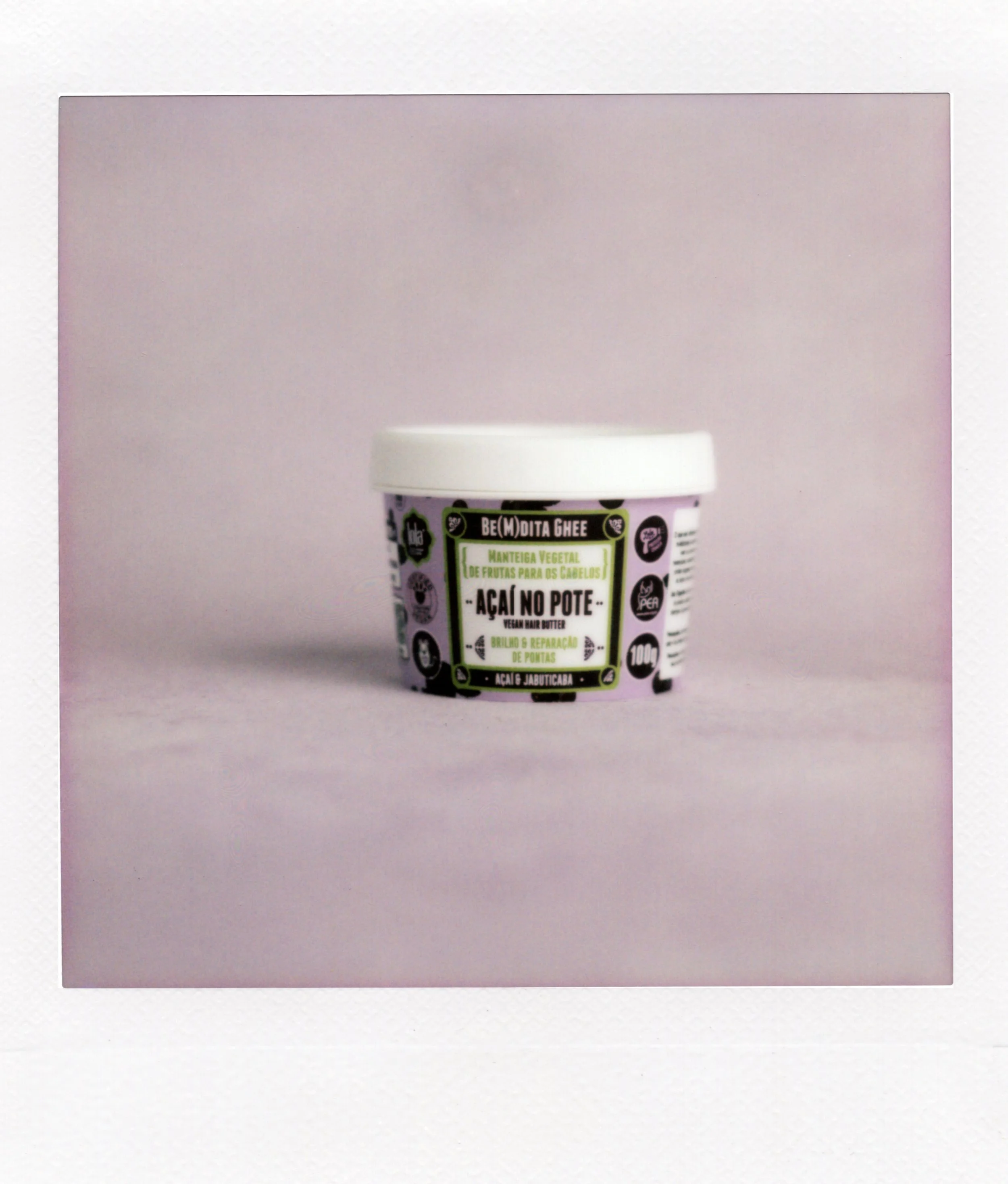 polaroid açaí no pote.jpg