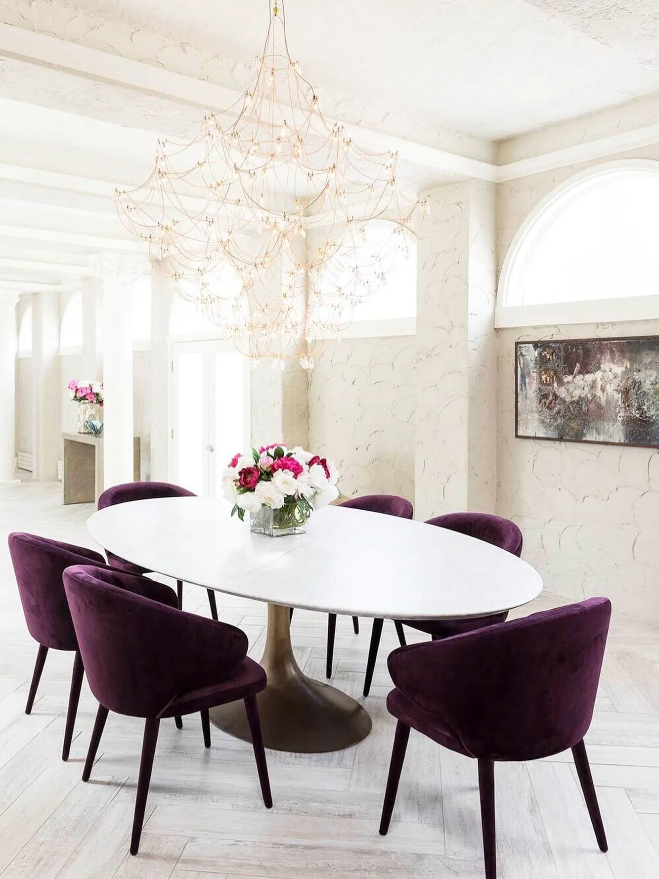 An airy dining room was the goal, light, effortless, and never heavy. Choosing the Amos light group chandelier kept the space feeling open while adding just the right amount of presence.

#airyinteriors #lightfilleddesign #diningroomdesign #thoughtfu