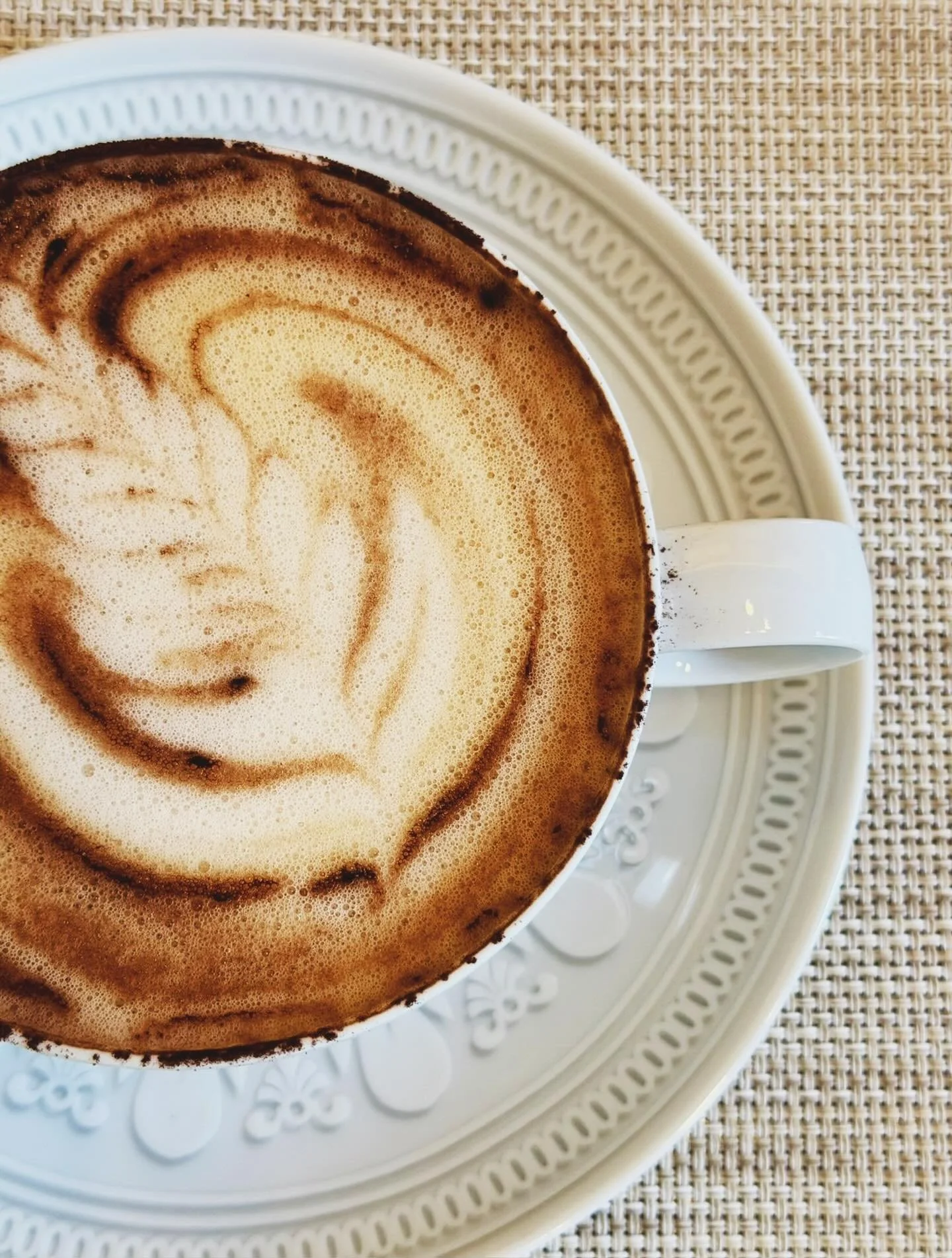 Sometimes inspiration is as simple as a beautifully made cup of coffee. 

Photo: @nostalgia_memoir 

#vistaalegre #barcelona #morningcoffee☕