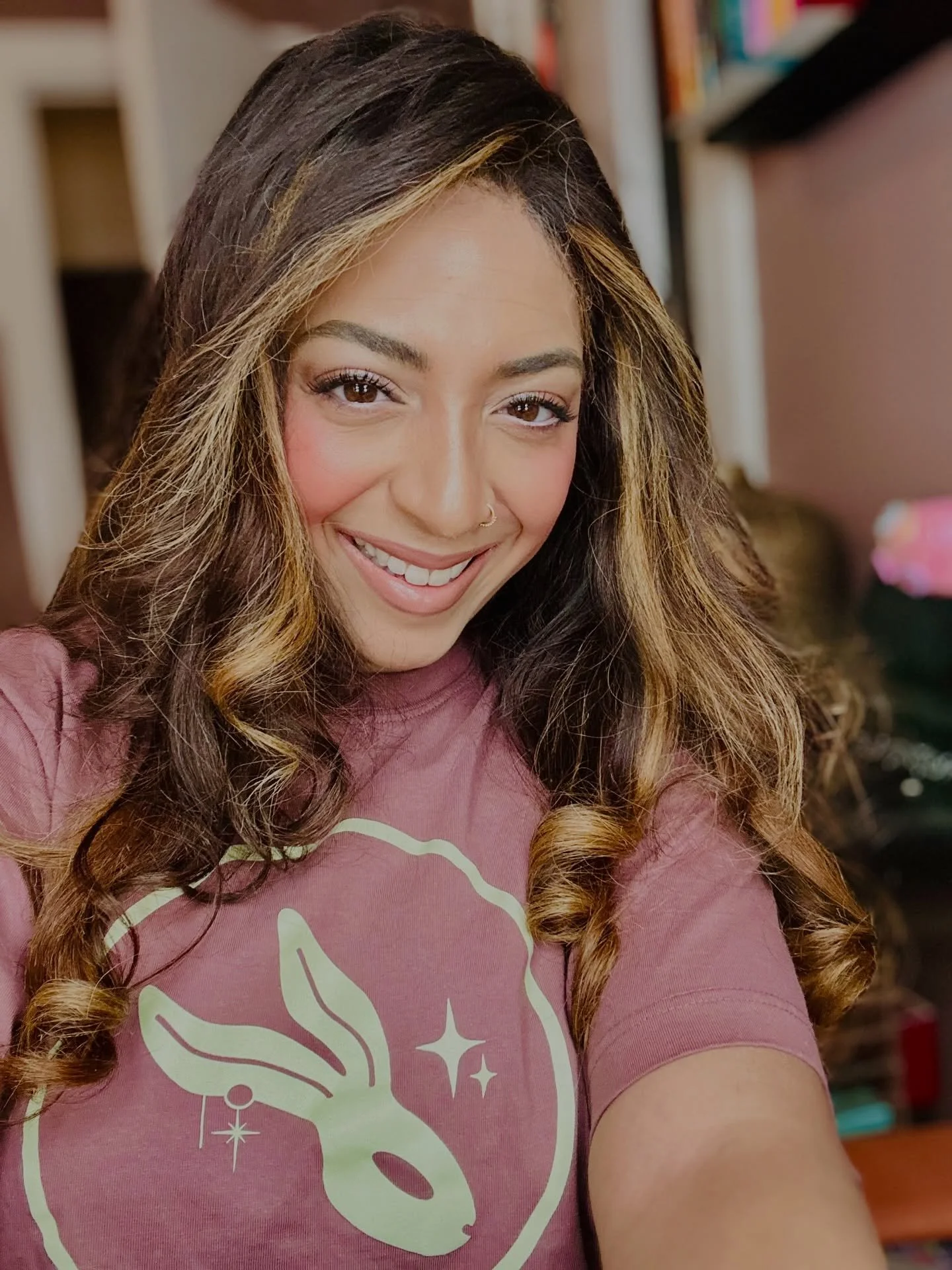 Weekly Wins: 

Got some needed rest. 
Got to treat myself to acupuncture and get my earrings inserted professionally for this new season
Picked out my waistbeads from @temi_beads because this year is a big 36 🎂 

Did a walkthrough at @soulhousechica