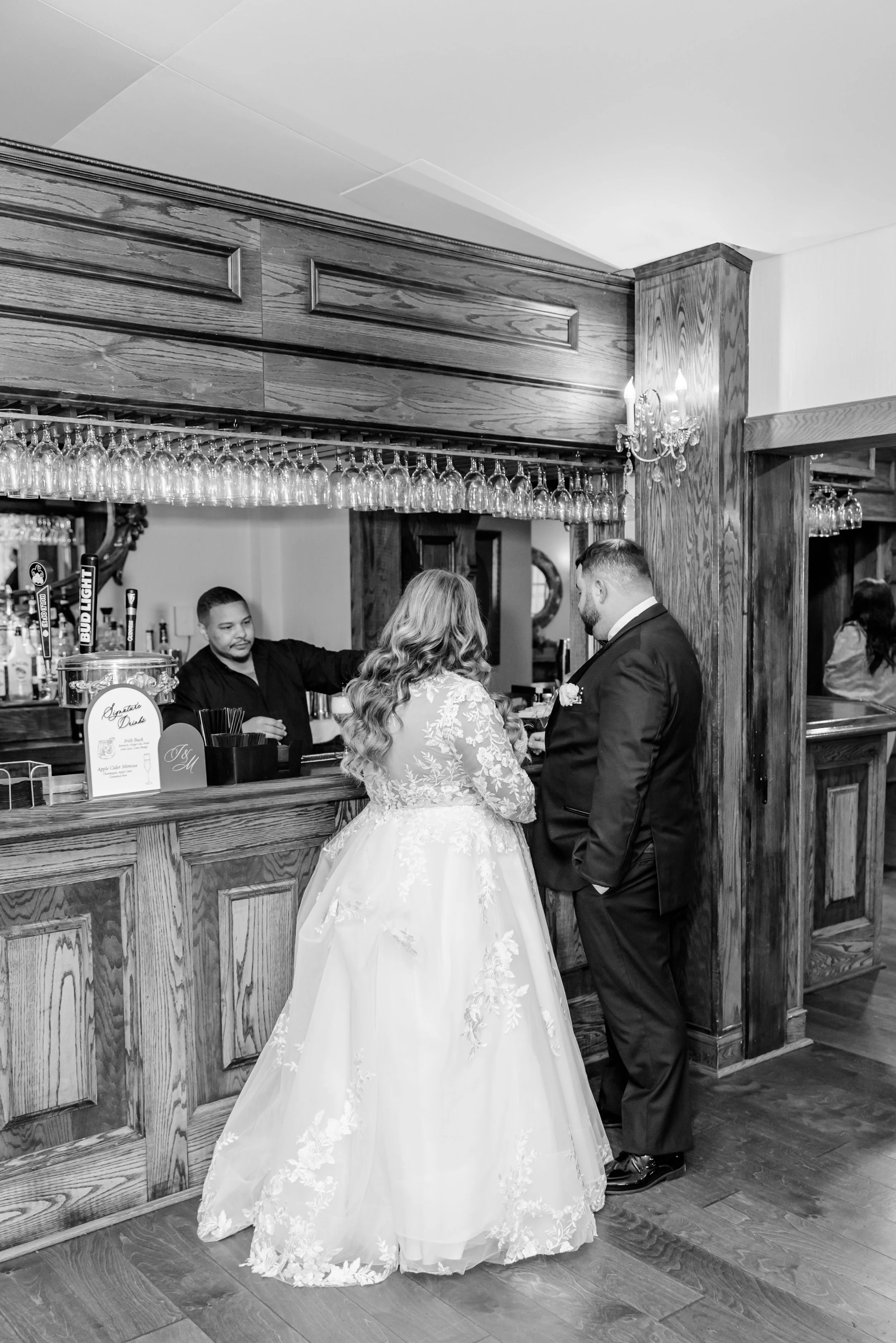 brittany-graf-photography-wedding-saint-clements-castle-portland-ct-reception-179.jpg