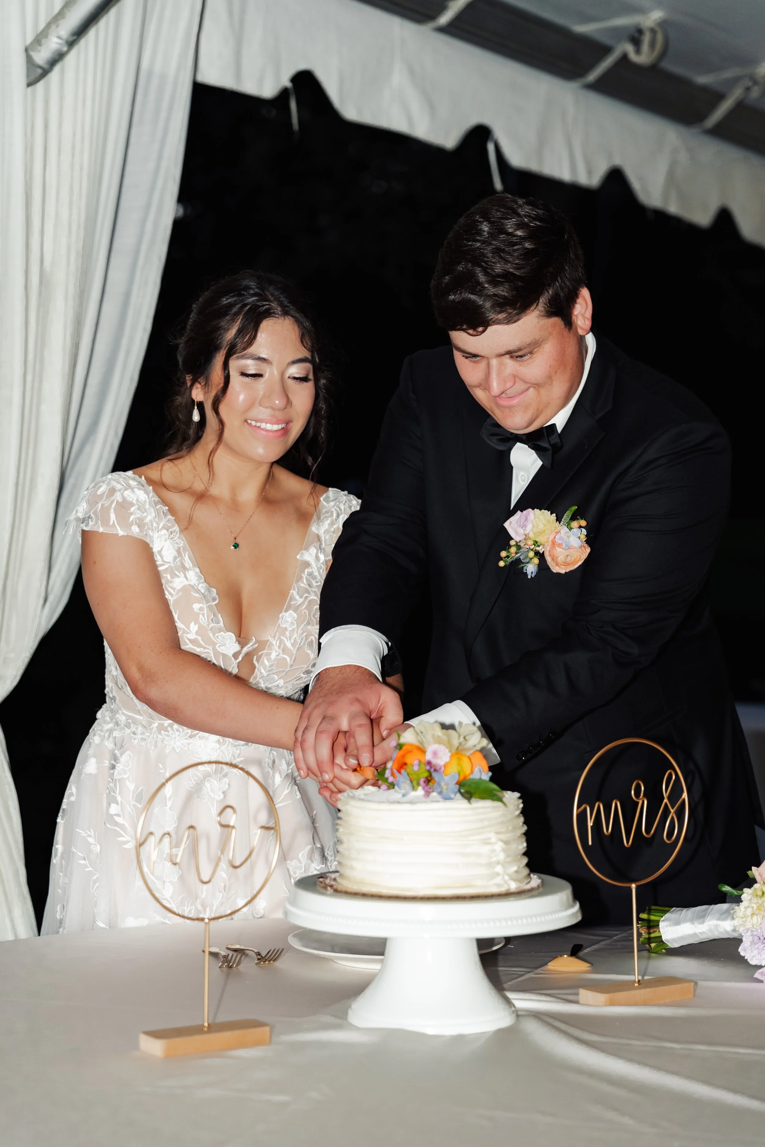 Backyard Garden Wedding in Hendersonville TN by@kenzimariephotography-52.jpg