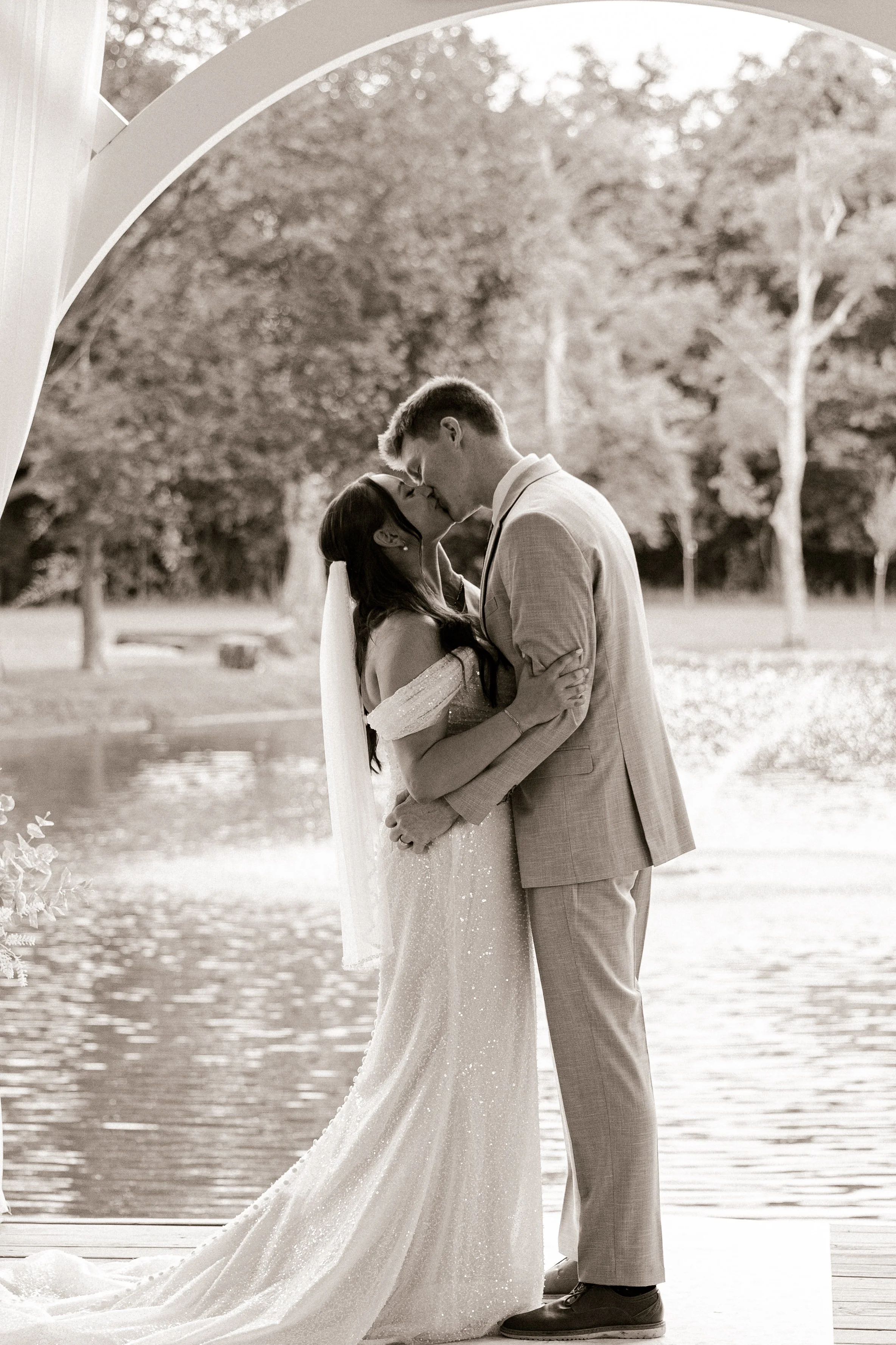 Trevor and Brie Brown at Froever Farms@kenzimariephotography-82.jpg