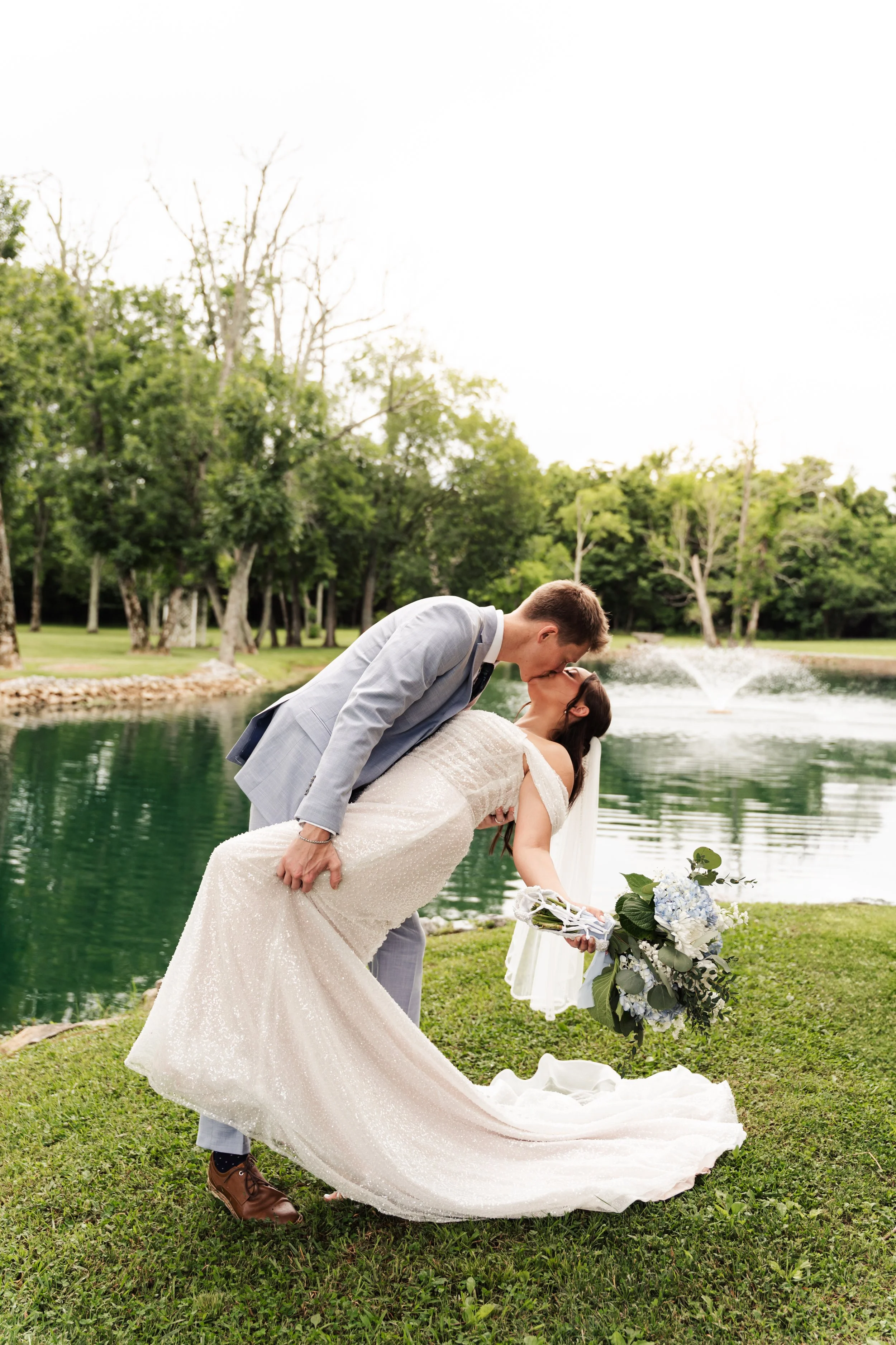 Trevor and Brie Brown at Froever Farms@kenzimariephotography-192.jpg