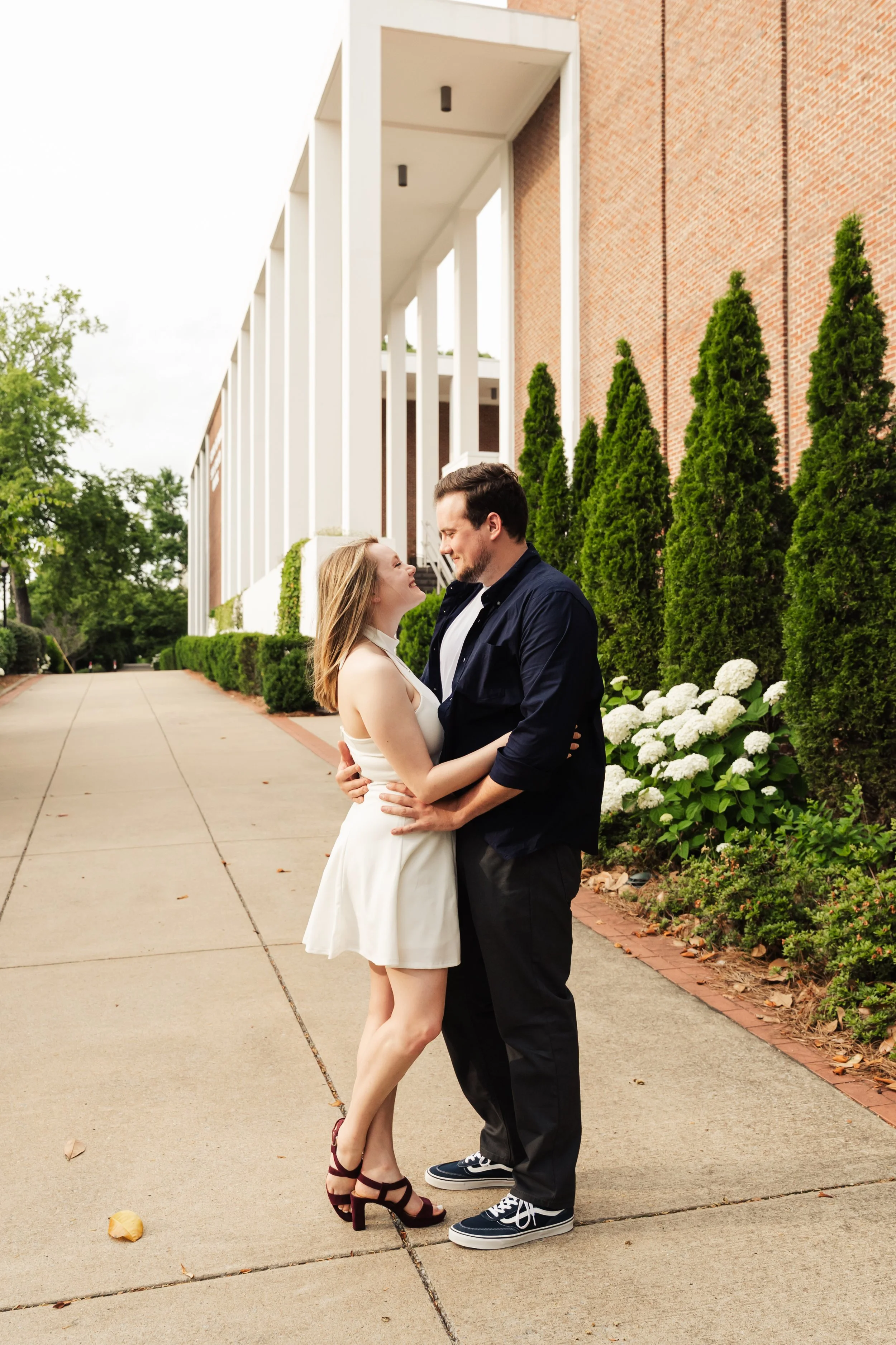 Courtney and Tyler Engagements@kenzimariephotography-2.jpg