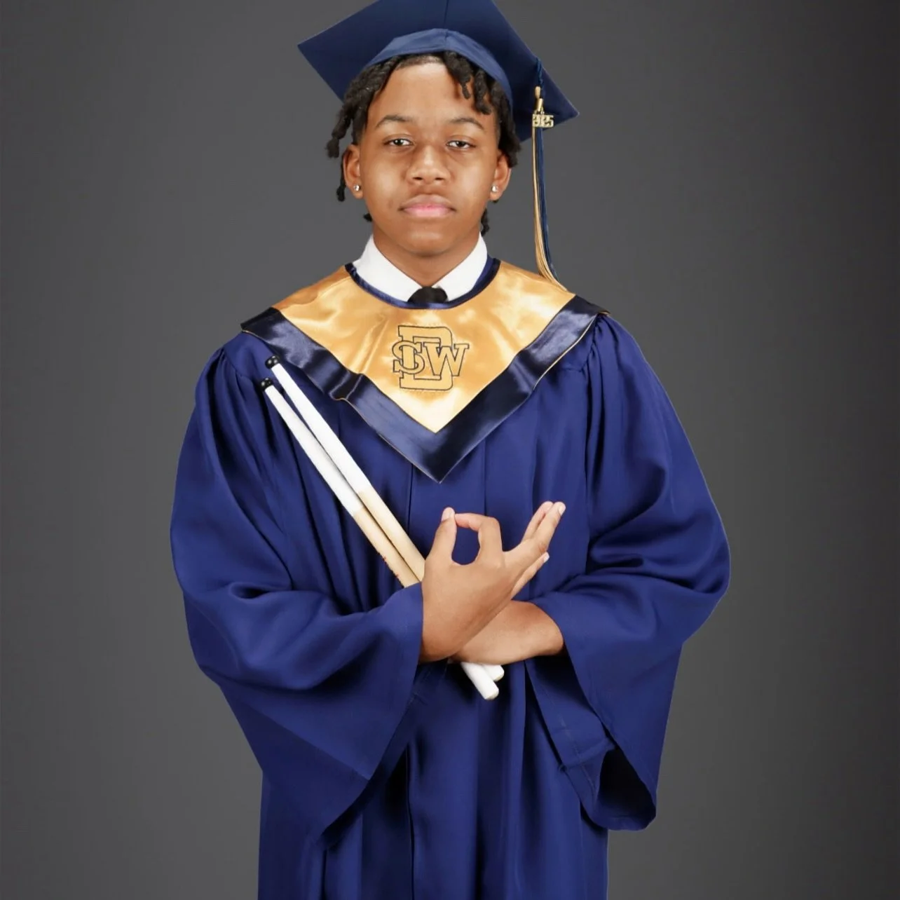 I present to you, NexClass of '25!
•
Gavin Greene | Multiples
Southwest DeKalb High School
NeXuS Drumline 2022 - 2025
•
Gavin will be continuing his education at THEE Fort Valley State University in the fall majoring in Physical and Health