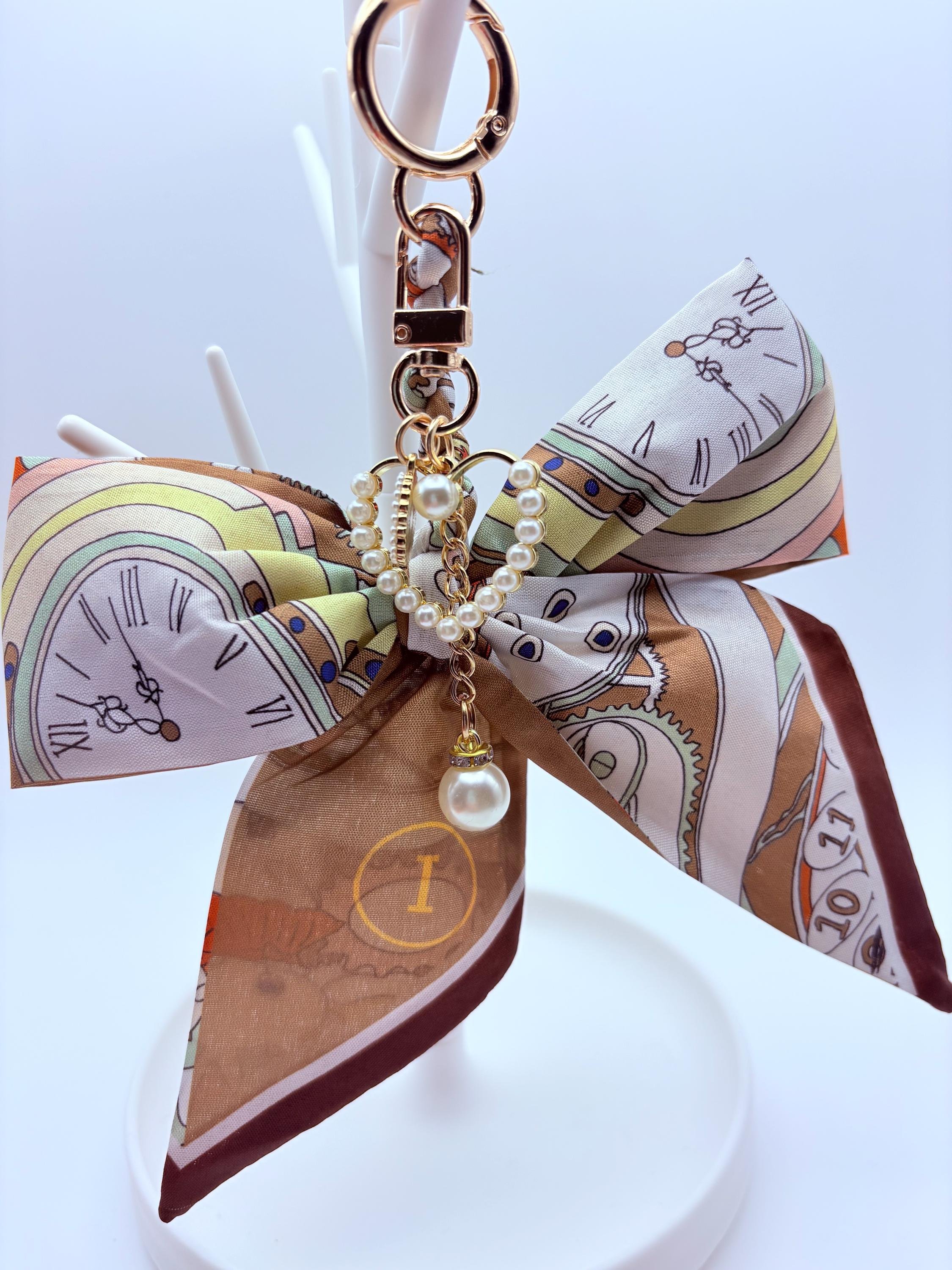 https://i.etsystatic.com/57873689/r/il/f65c9a/6930769016/il_fullxfull.6930769016_laak.jpg