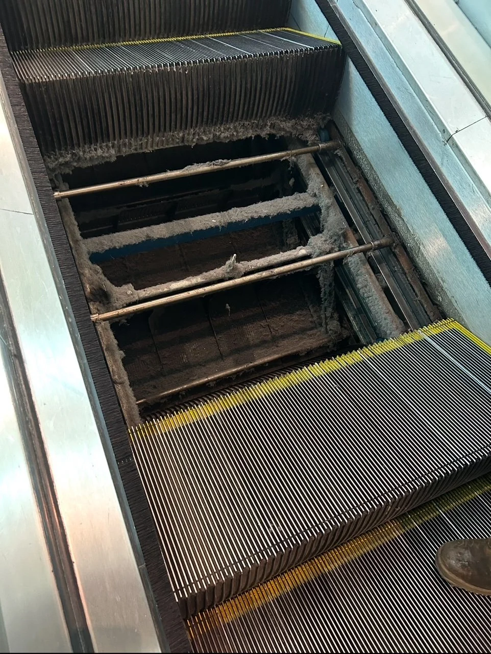 Dirty Truss